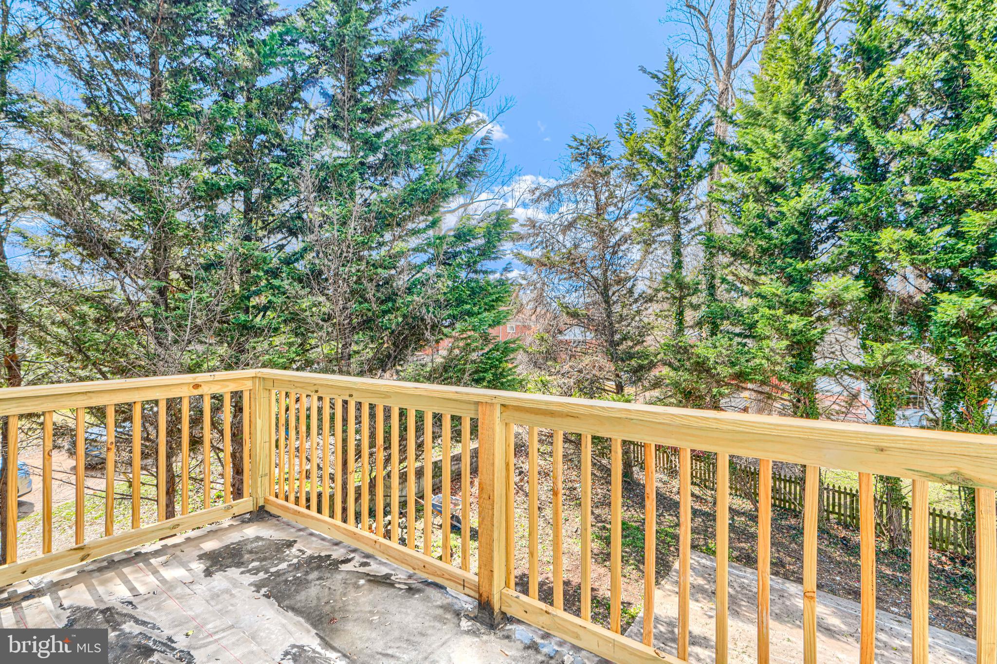 MOUNT WASHINGTON - Residential