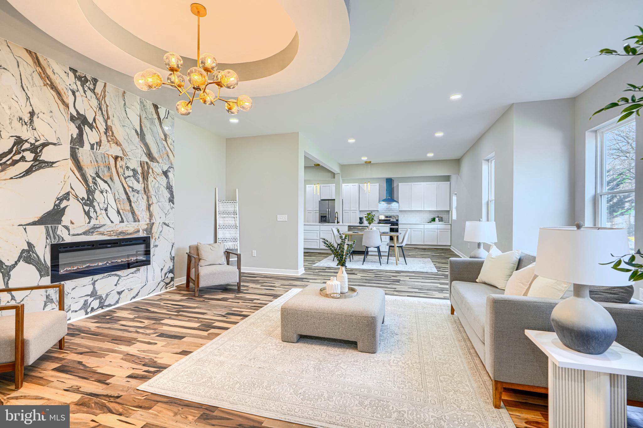 MOUNT WASHINGTON - Residential