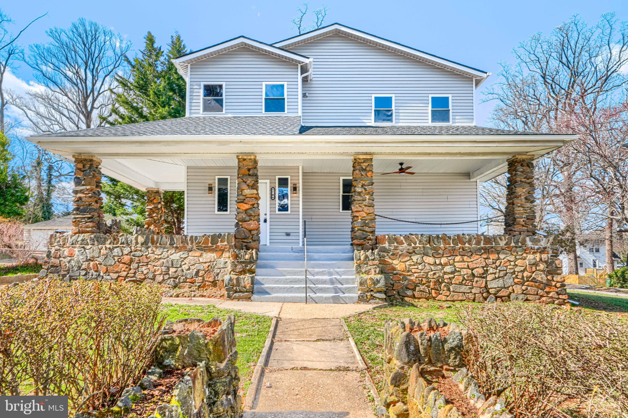 MOUNT WASHINGTON - Residential