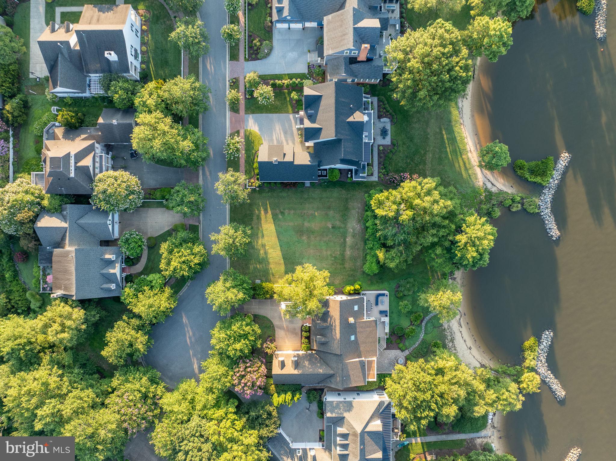 GOVERNOR'S LAND AT TWO RIVERS - Residential