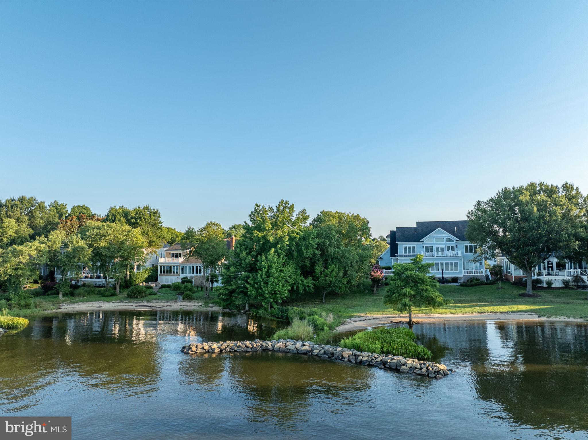 GOVERNOR'S LAND AT TWO RIVERS - Residential