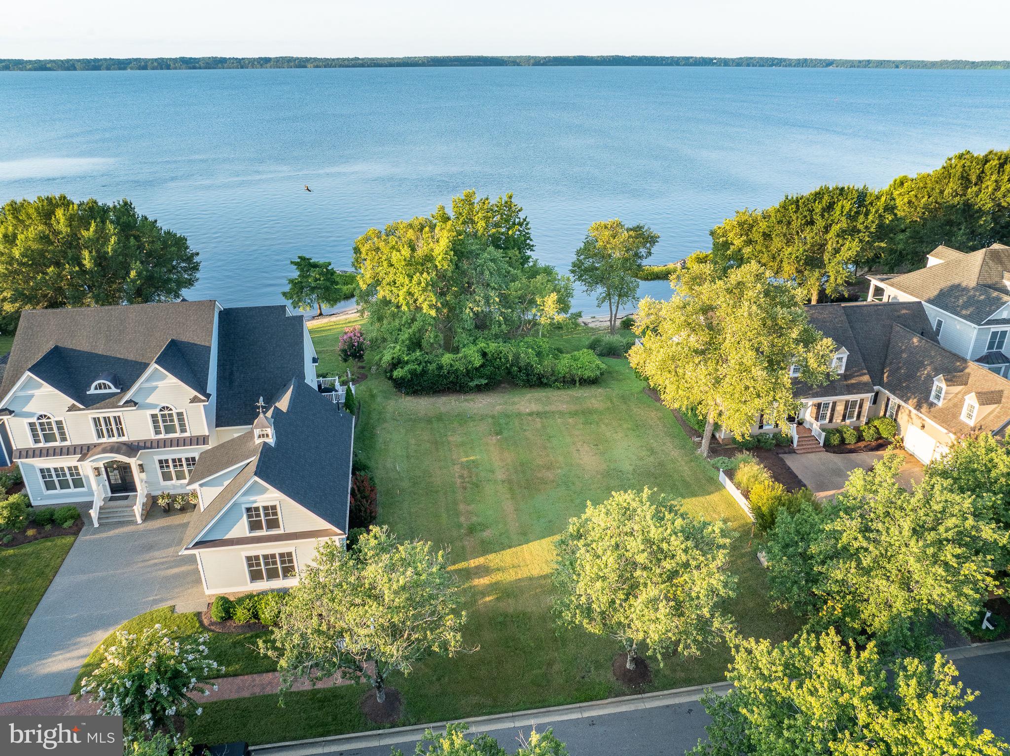 GOVERNOR'S LAND AT TWO RIVERS - Residential