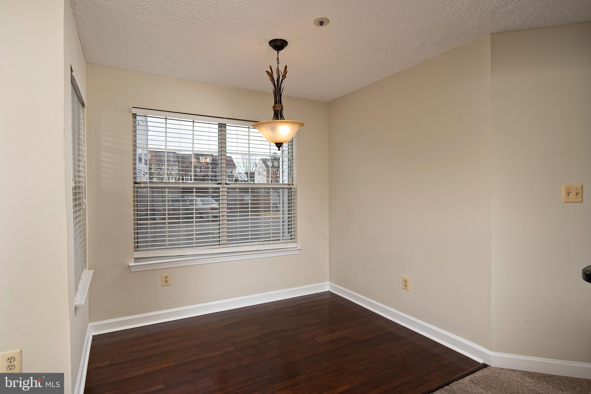 VISTAS AT LAUREL LAKES - Residential Lease