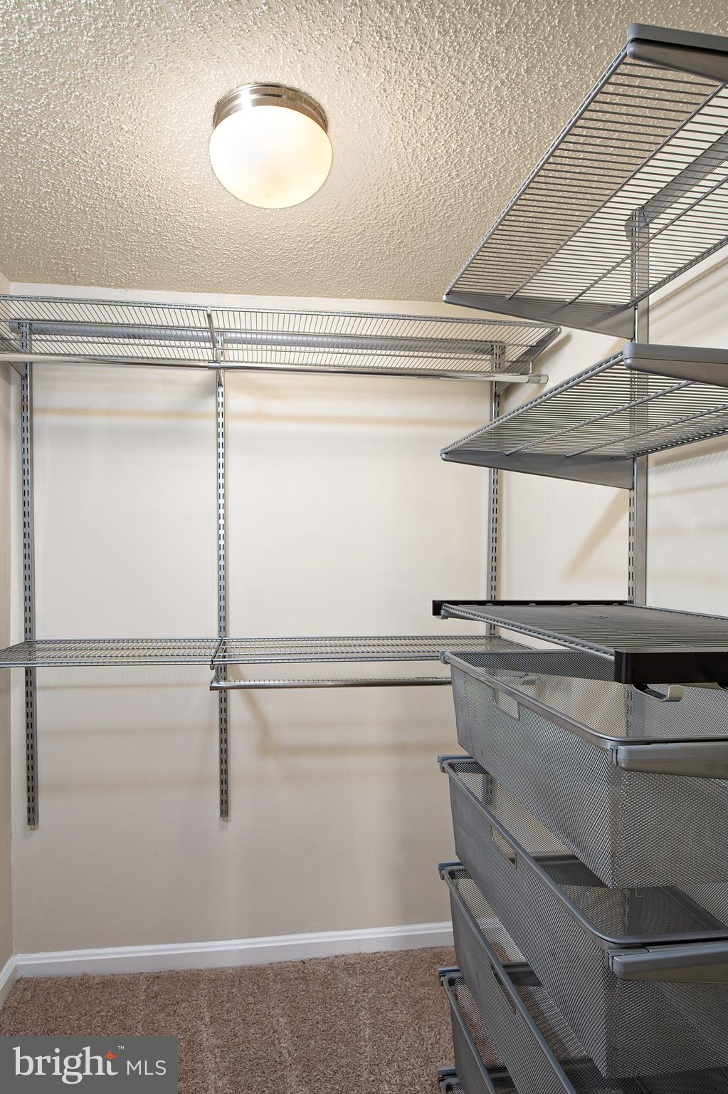 VISTAS AT LAUREL LAKES - Residential Lease