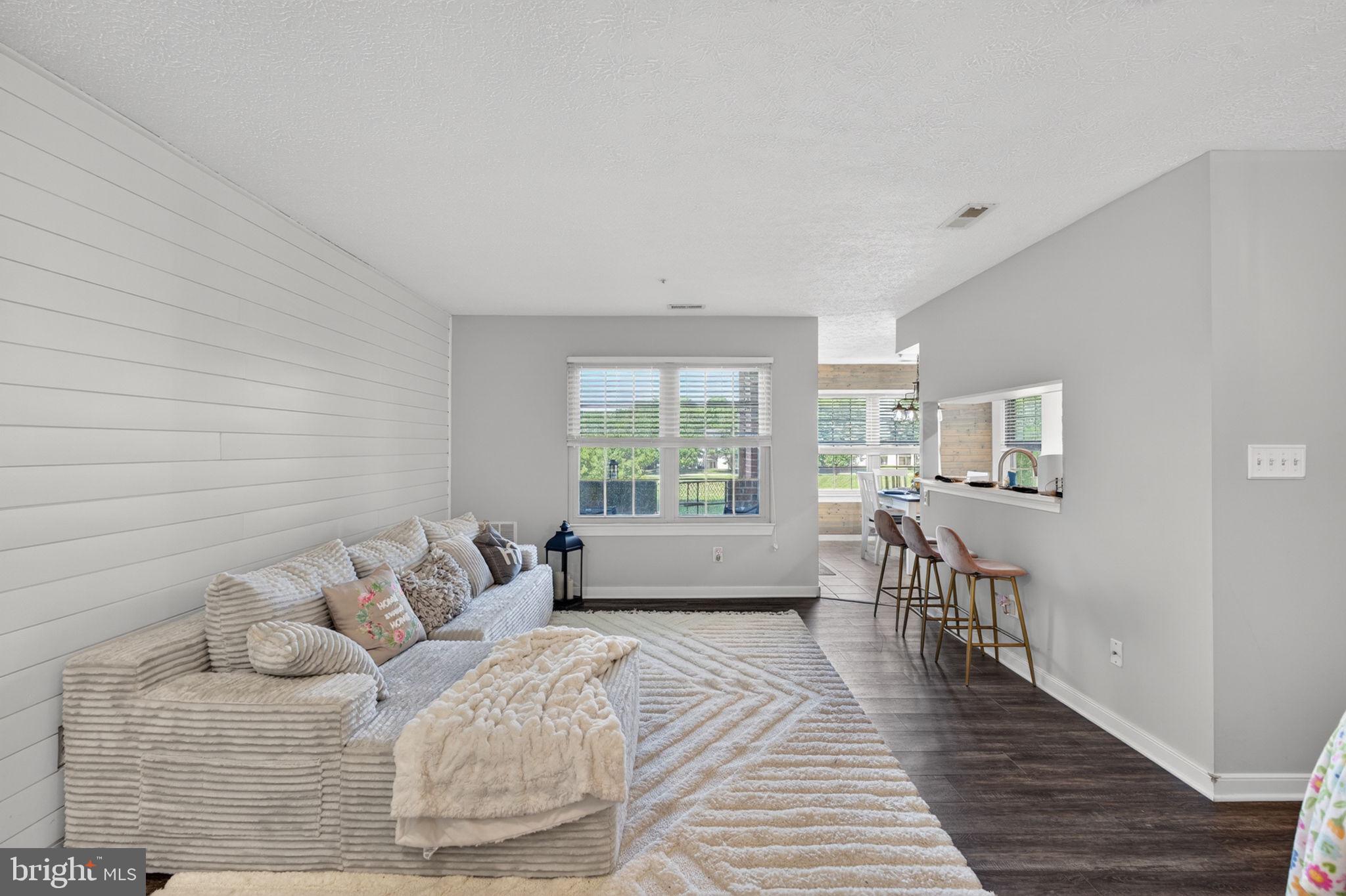 POND CONDOMINIUMS - Residential