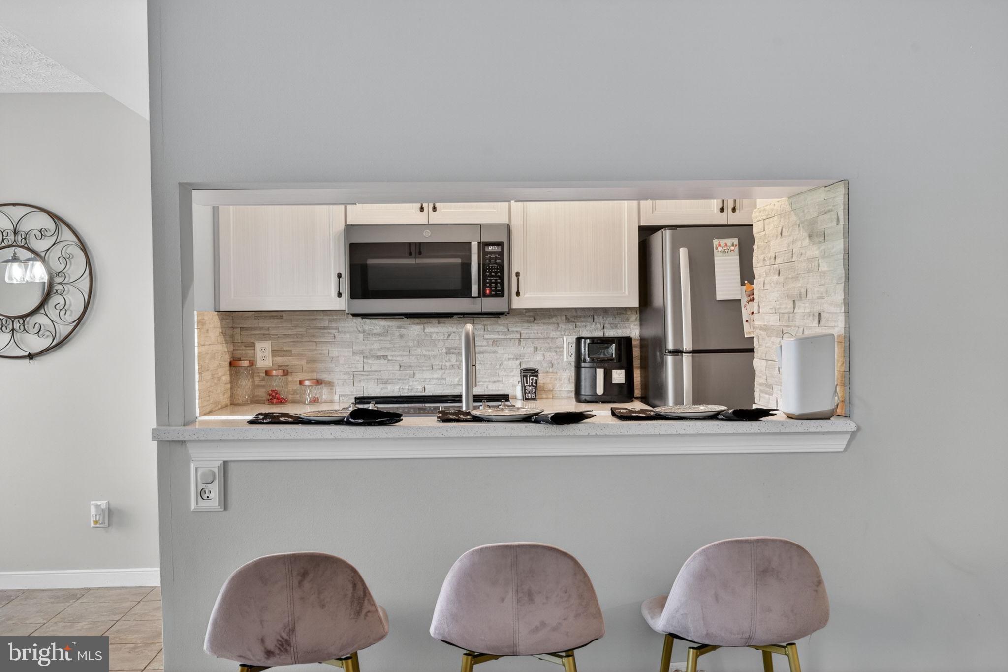 POND CONDOMINIUMS - Residential