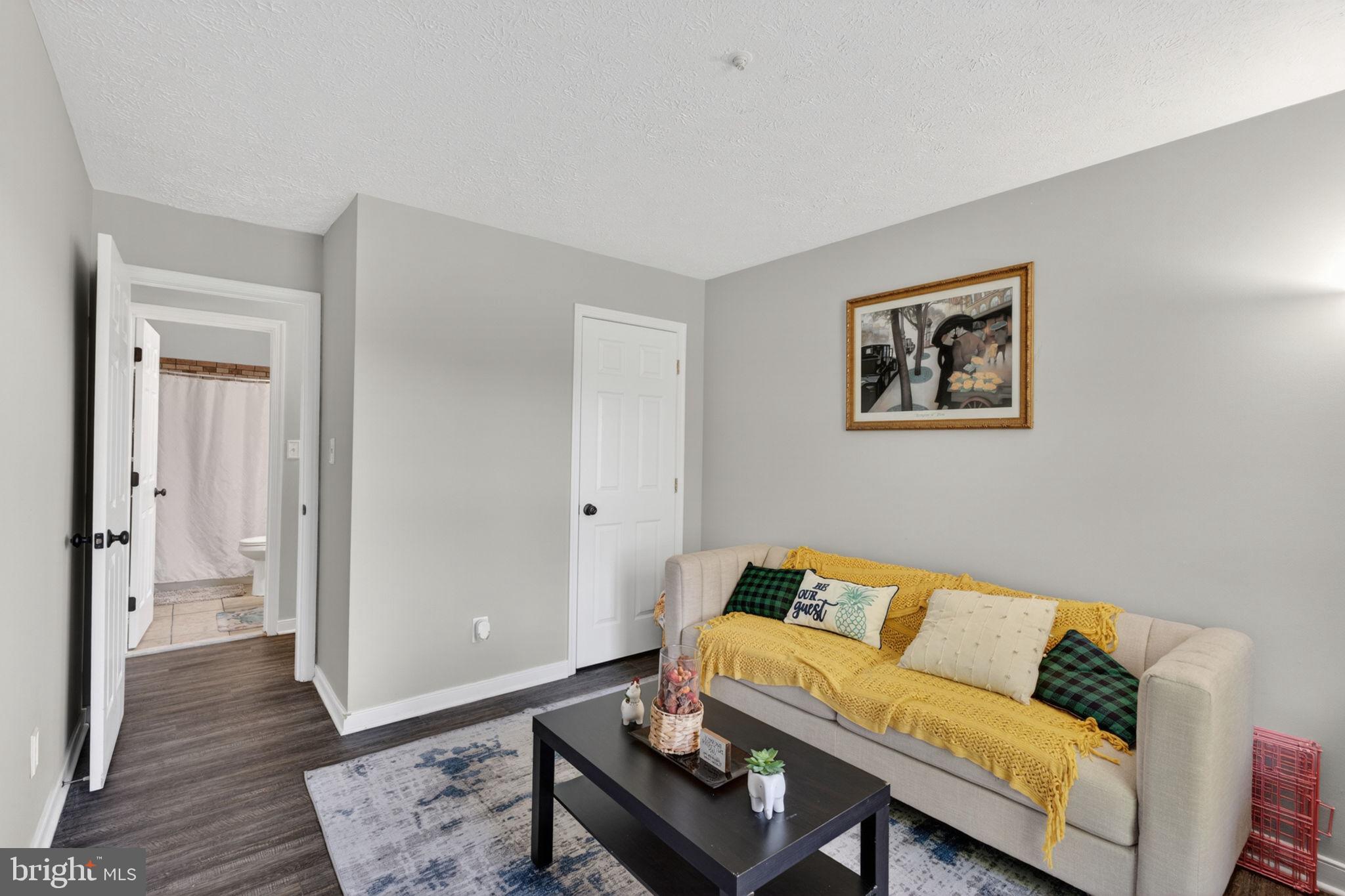 POND CONDOMINIUMS - Residential