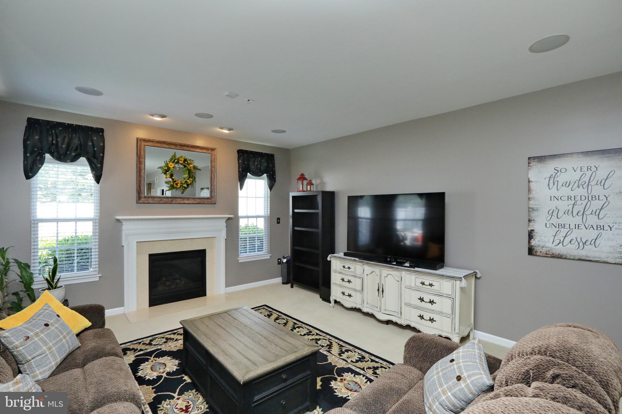 BRENTWOOD - Residential