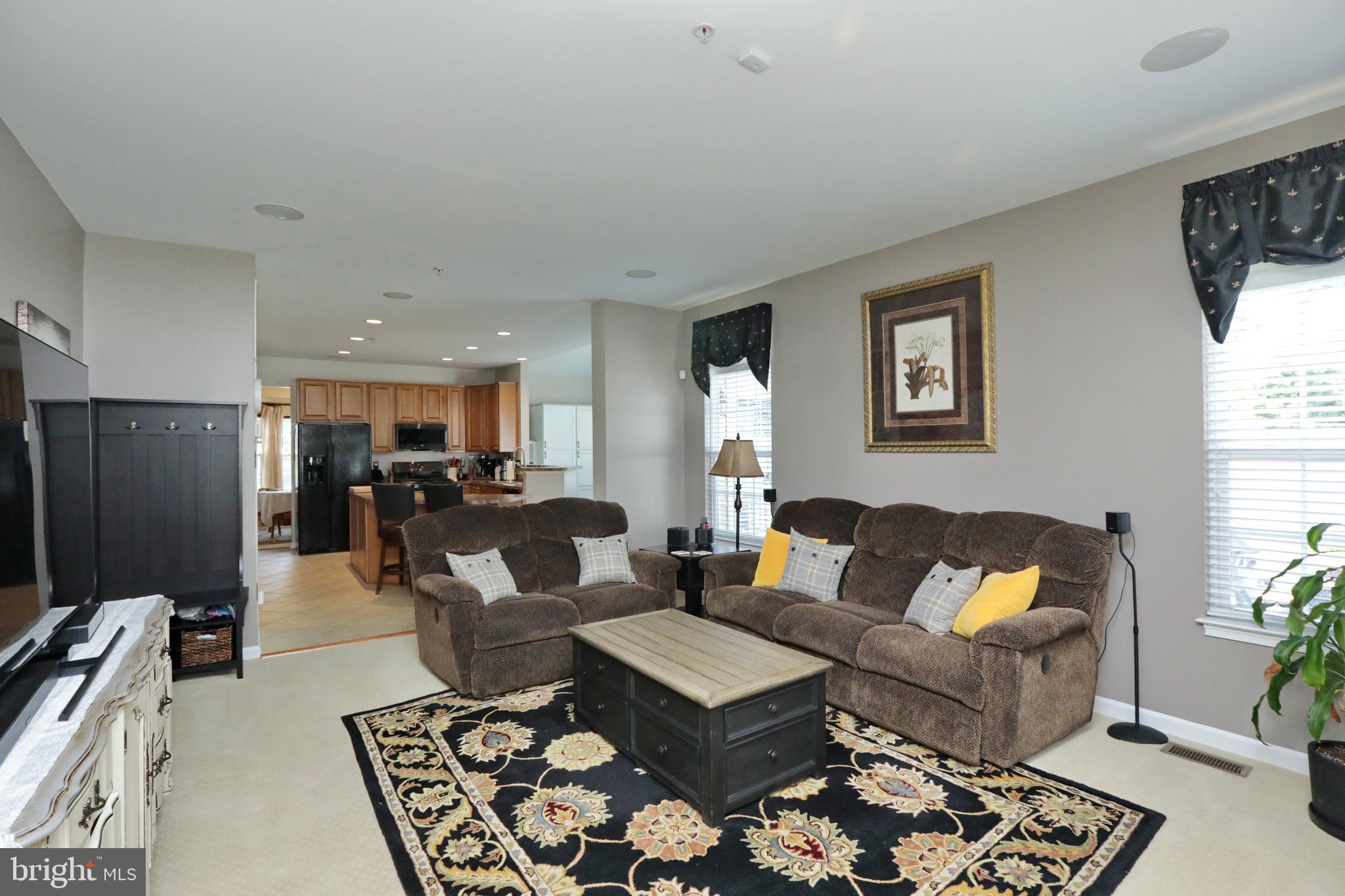 BRENTWOOD - Residential