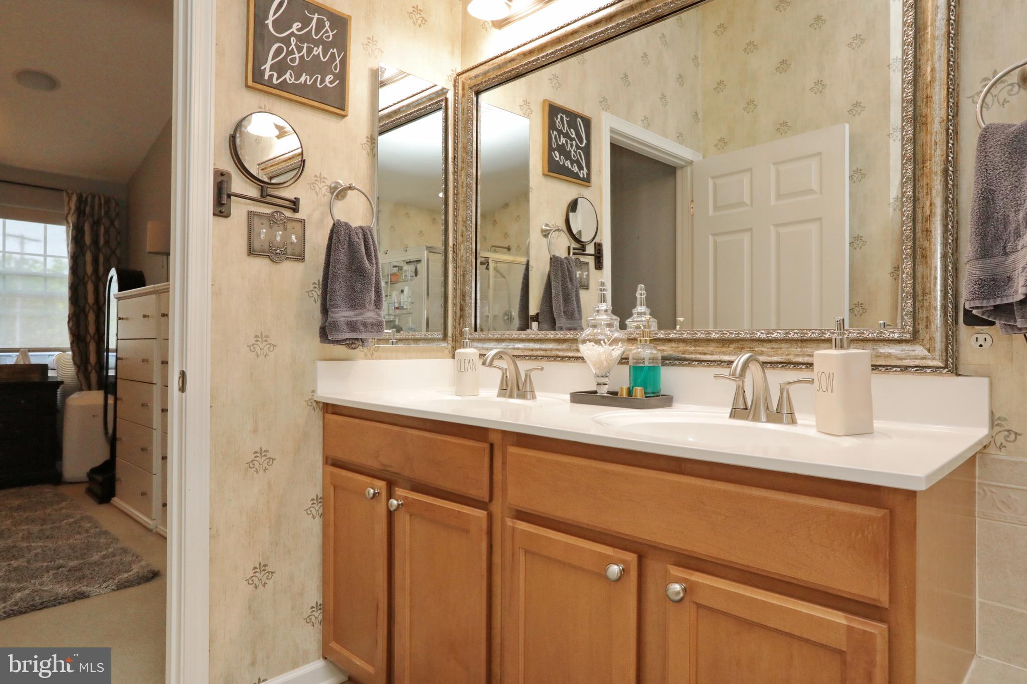 BRENTWOOD - Residential