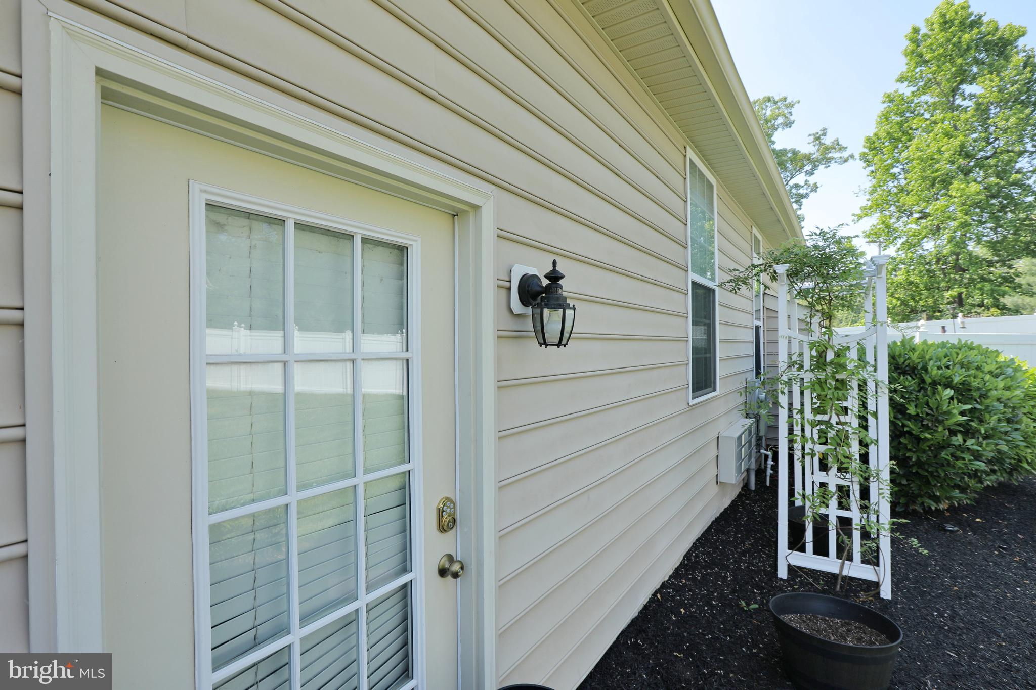 BRENTWOOD - Residential