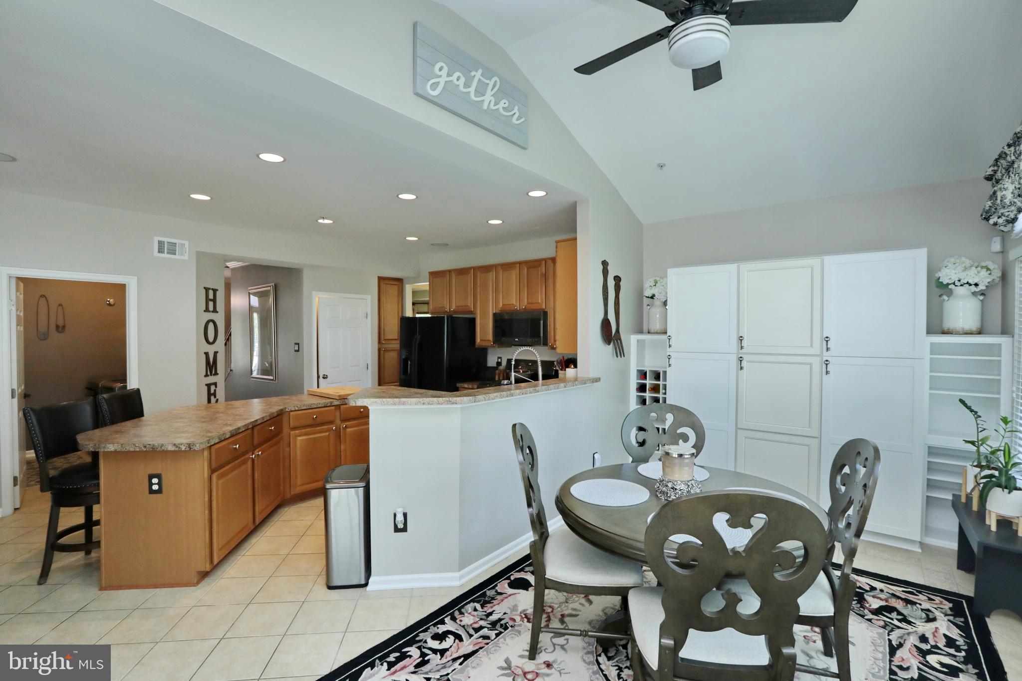 BRENTWOOD - Residential