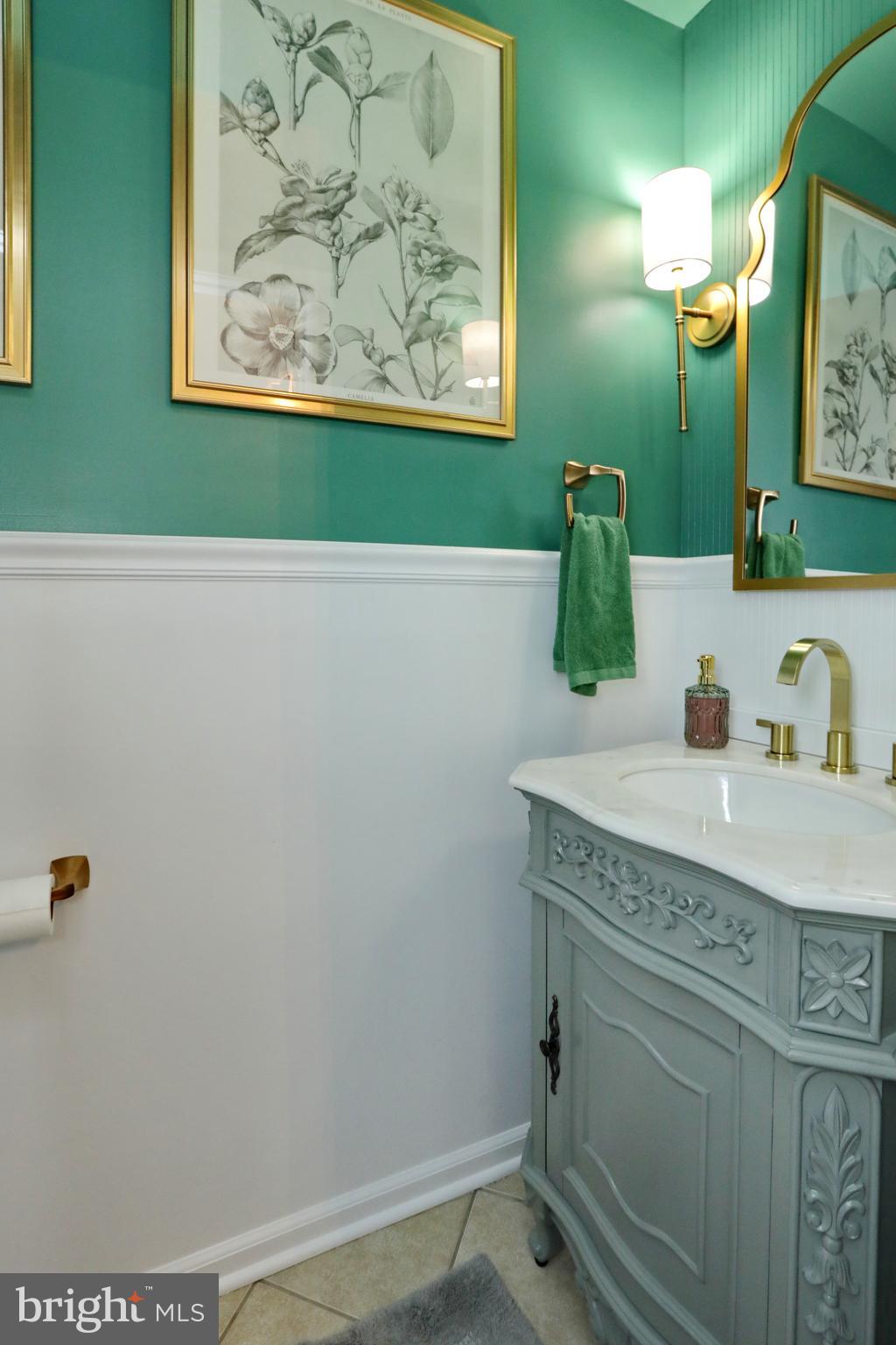 BRENTWOOD - Residential