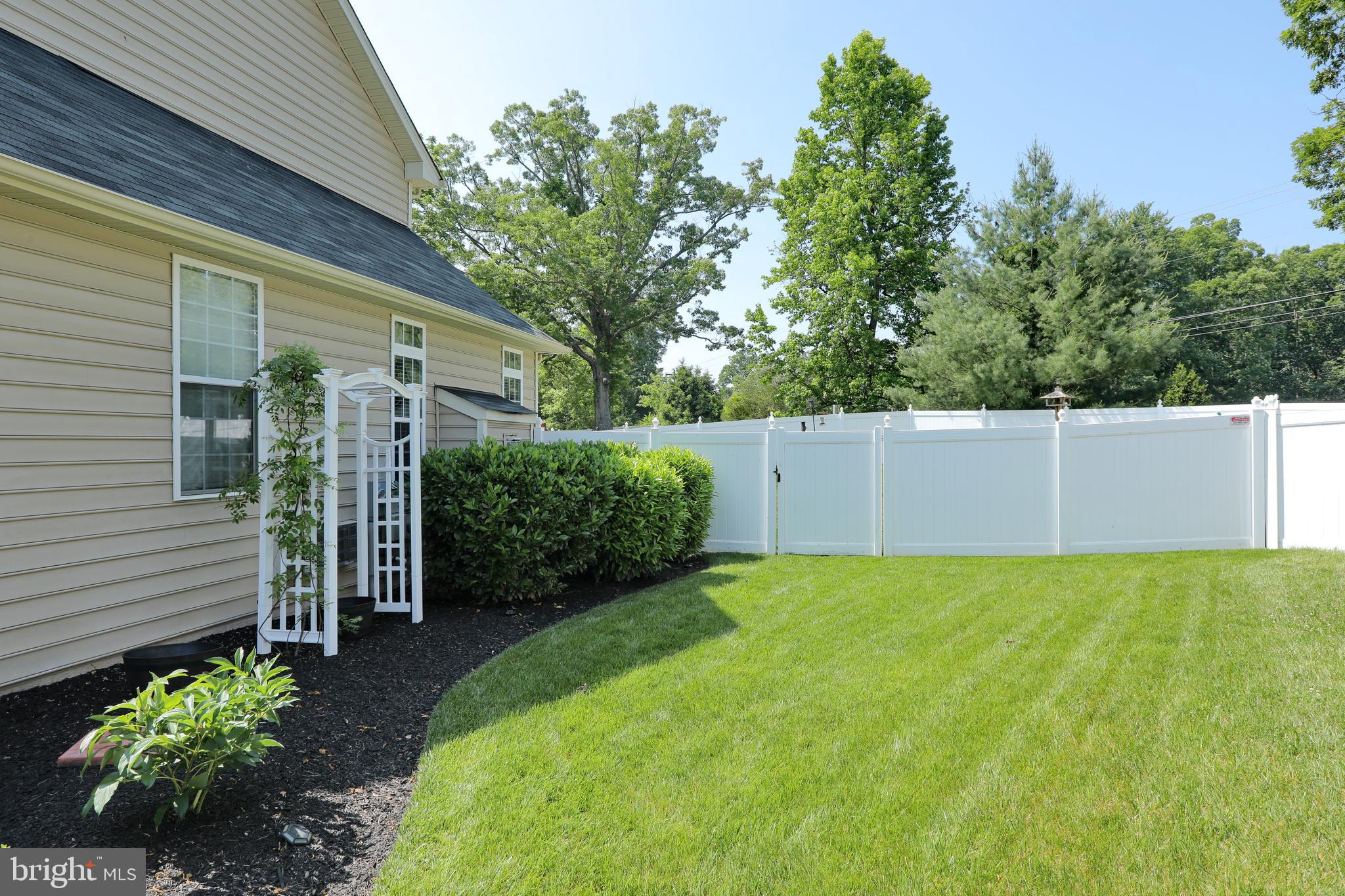 BRENTWOOD - Residential