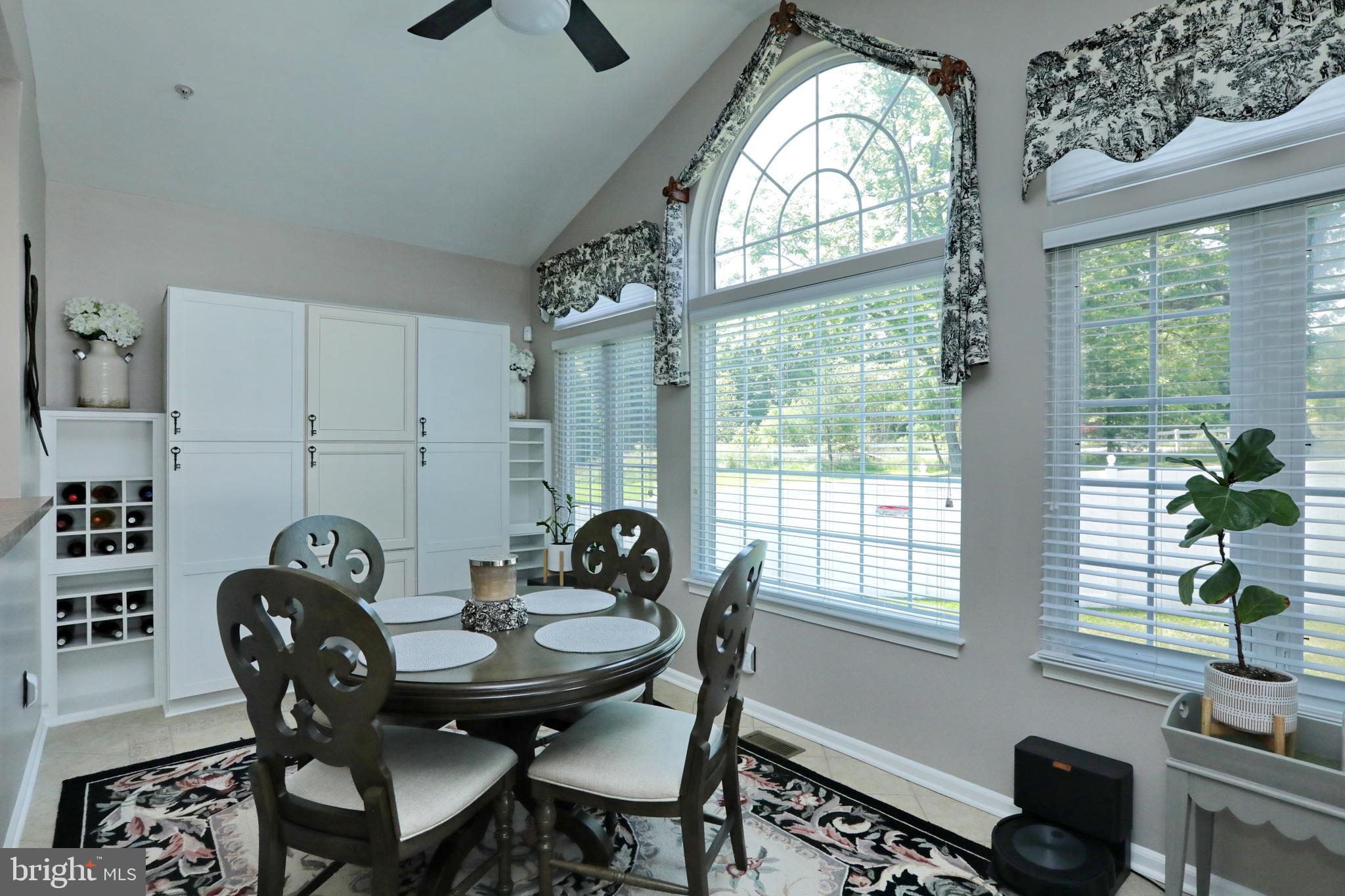 BRENTWOOD - Residential