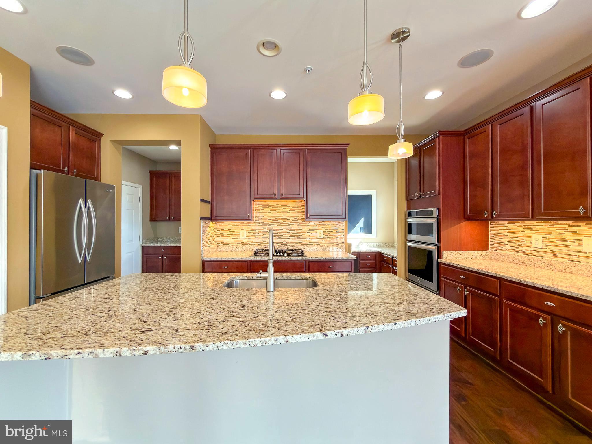 TUSCARORA CREEK - Residential