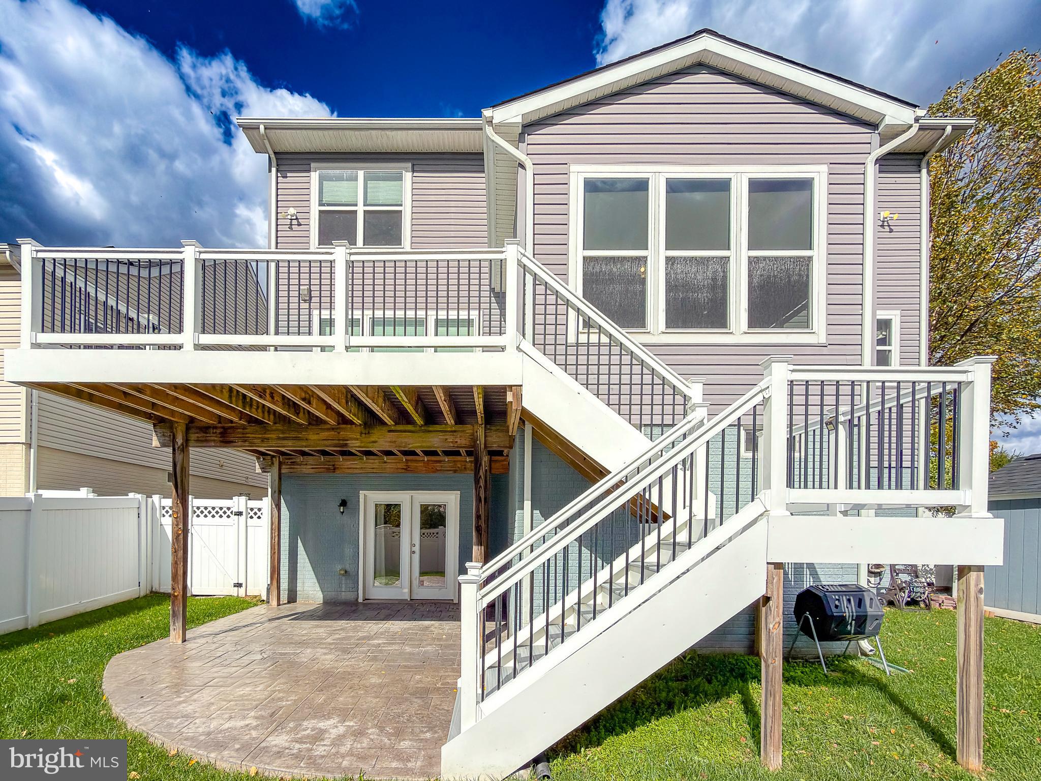 TUSCARORA CREEK - Residential