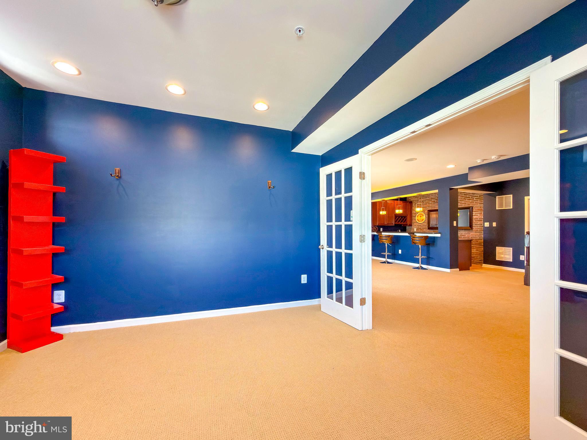 TUSCARORA CREEK - Residential