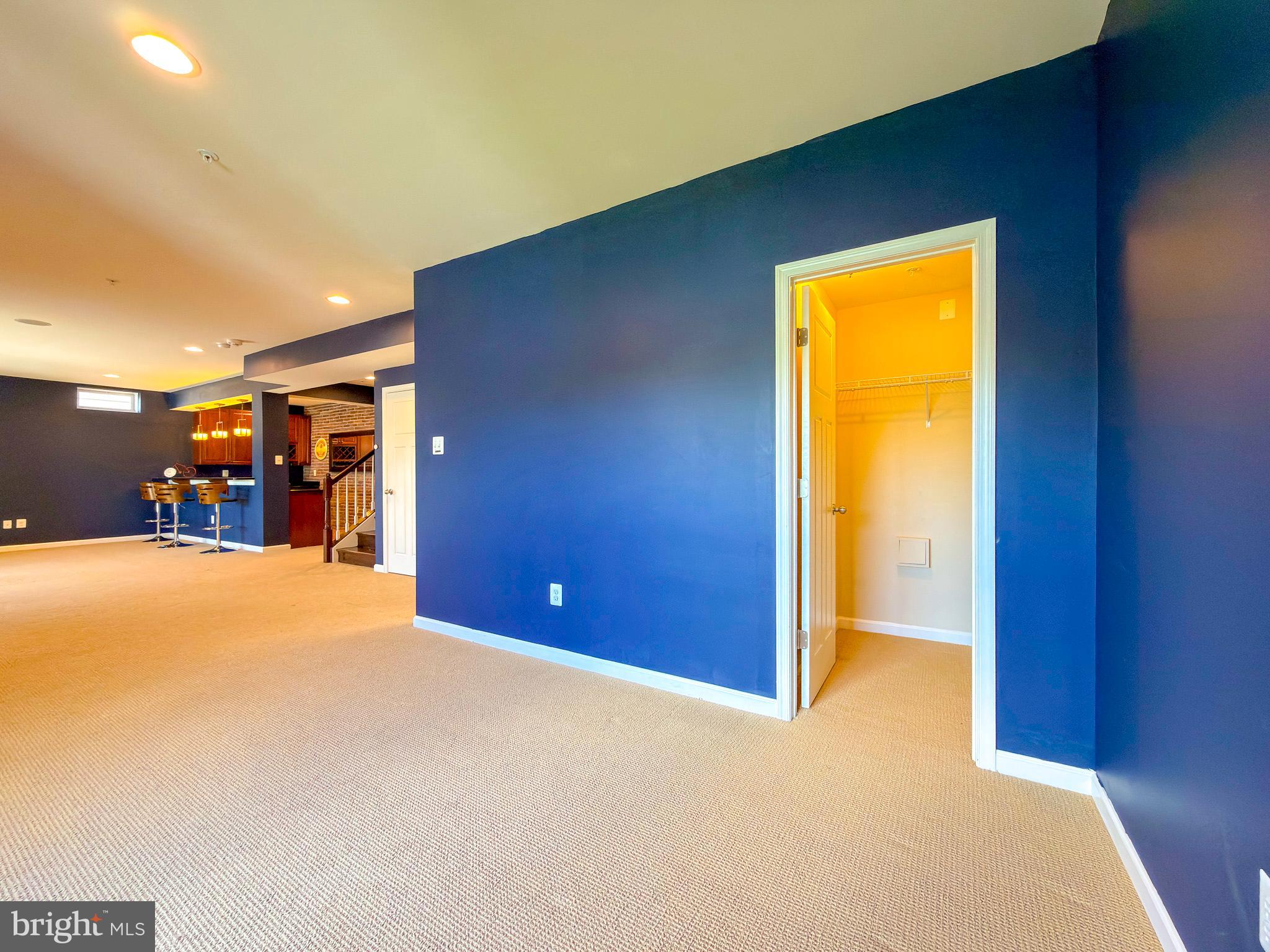 TUSCARORA CREEK - Residential