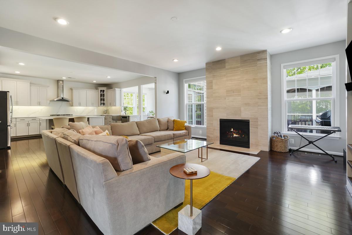 BRAMBLETON LANDBAY - Residential