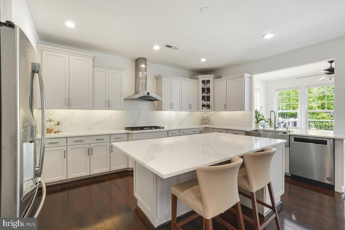 BRAMBLETON LANDBAY - Residential