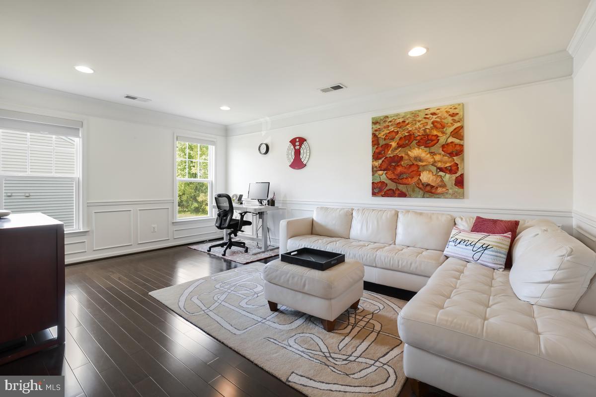 BRAMBLETON LANDBAY - Residential