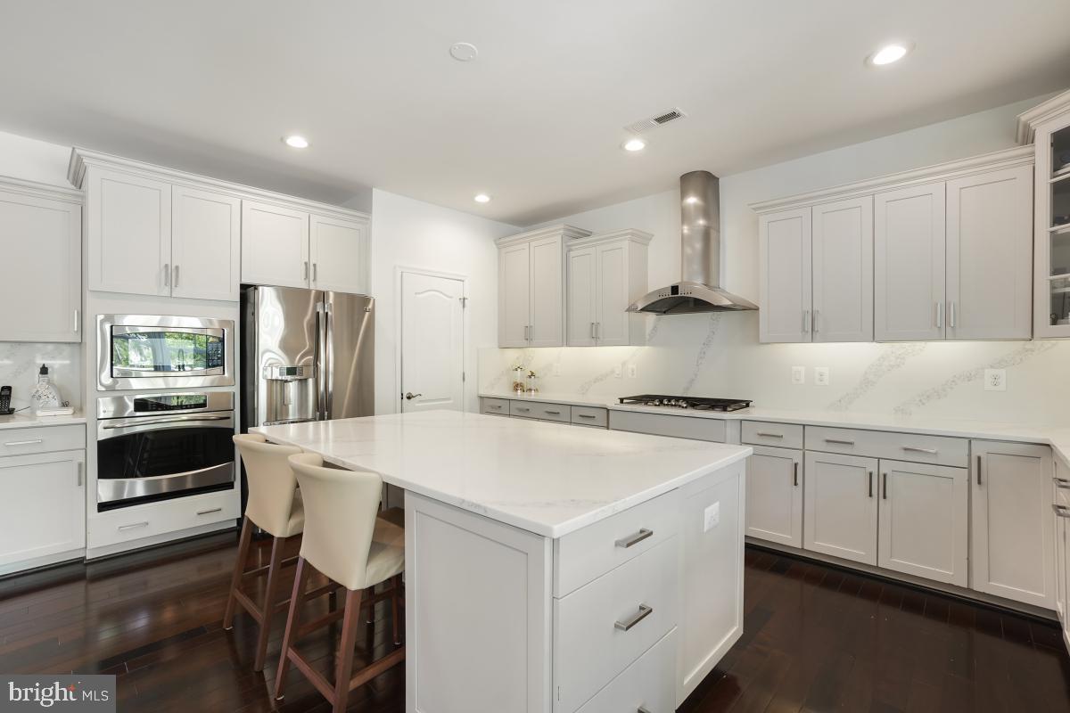 BRAMBLETON LANDBAY - Residential