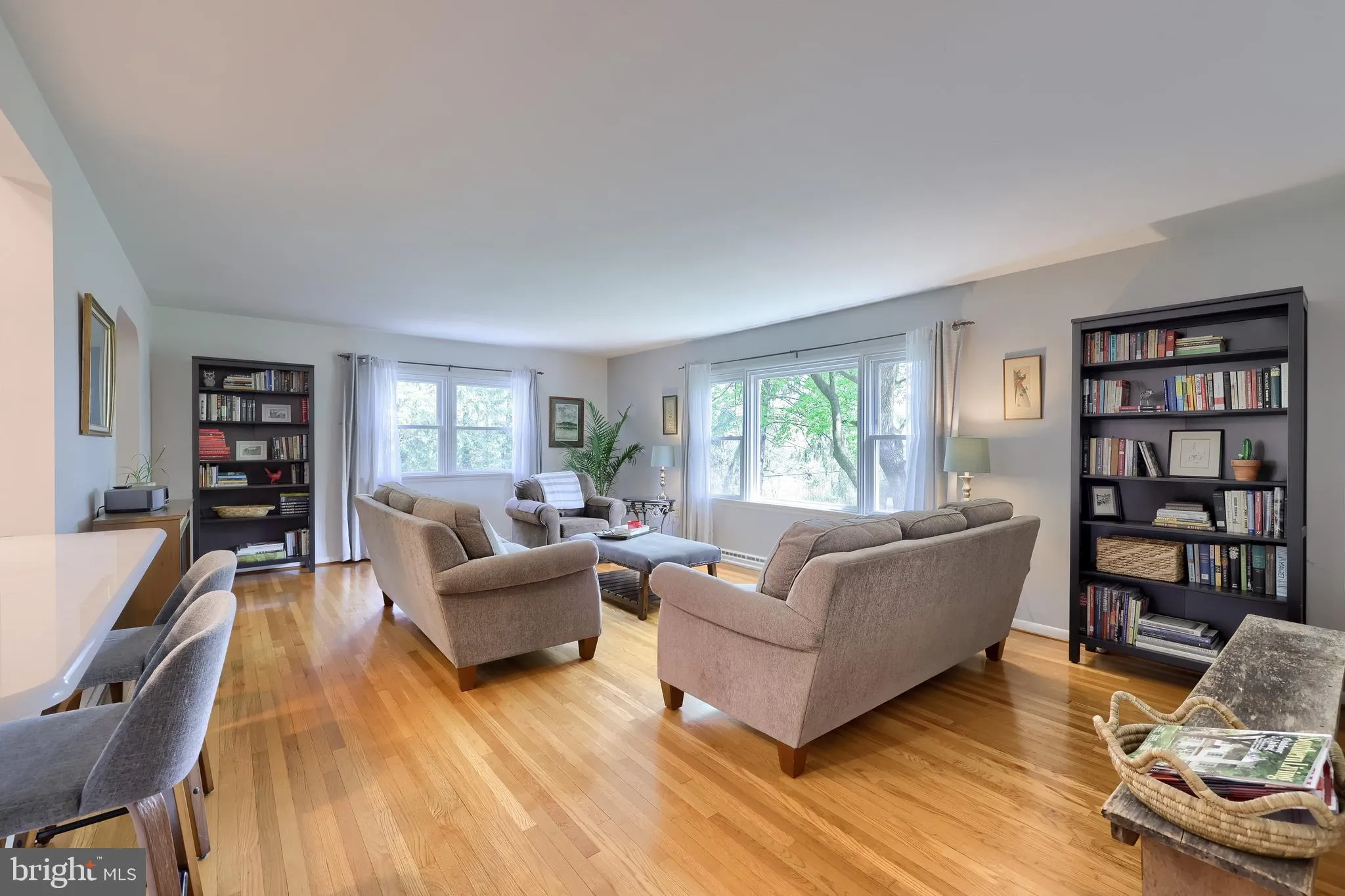 Lancaster, Pennsylvania 17601, United States, 3 Bedrooms Bedrooms, ,3 BathroomsBathrooms,Residential,Pending,119552