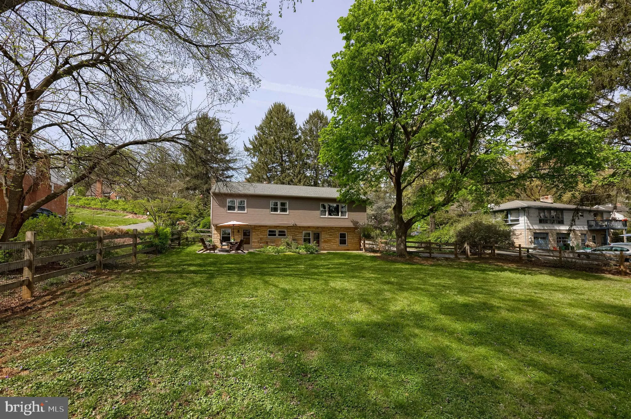 Lancaster, Pennsylvania 17601, United States, 3 Bedrooms Bedrooms, ,3 BathroomsBathrooms,Residential,Pending,119552