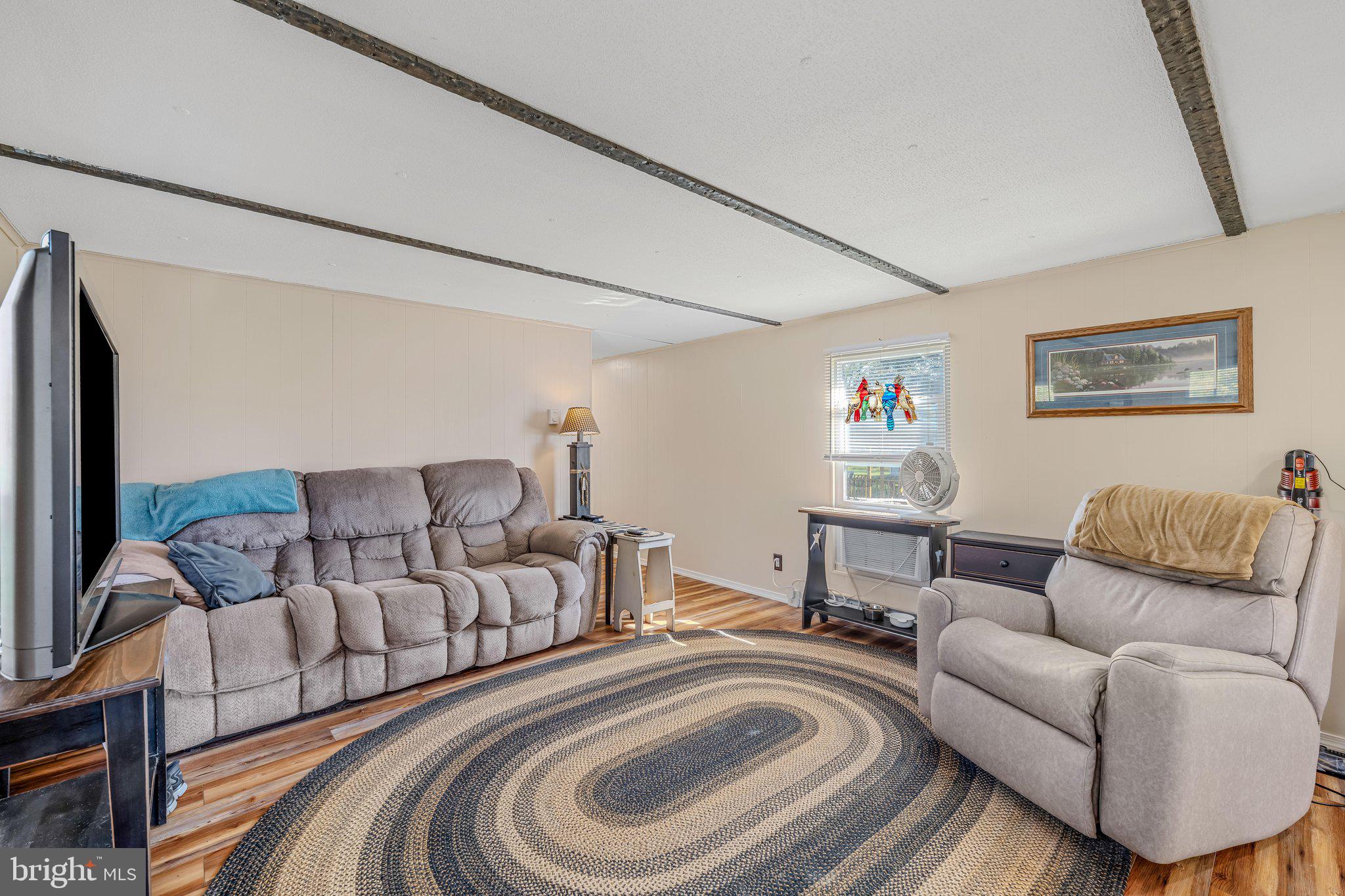 10801 VALLEY ROAD