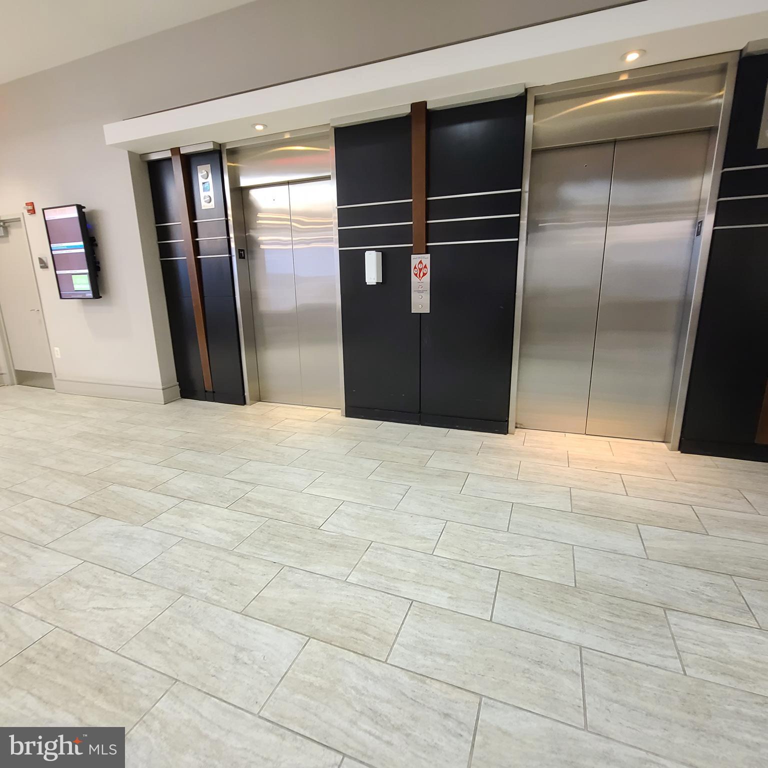 3600 S GLEBE ROAD 330W