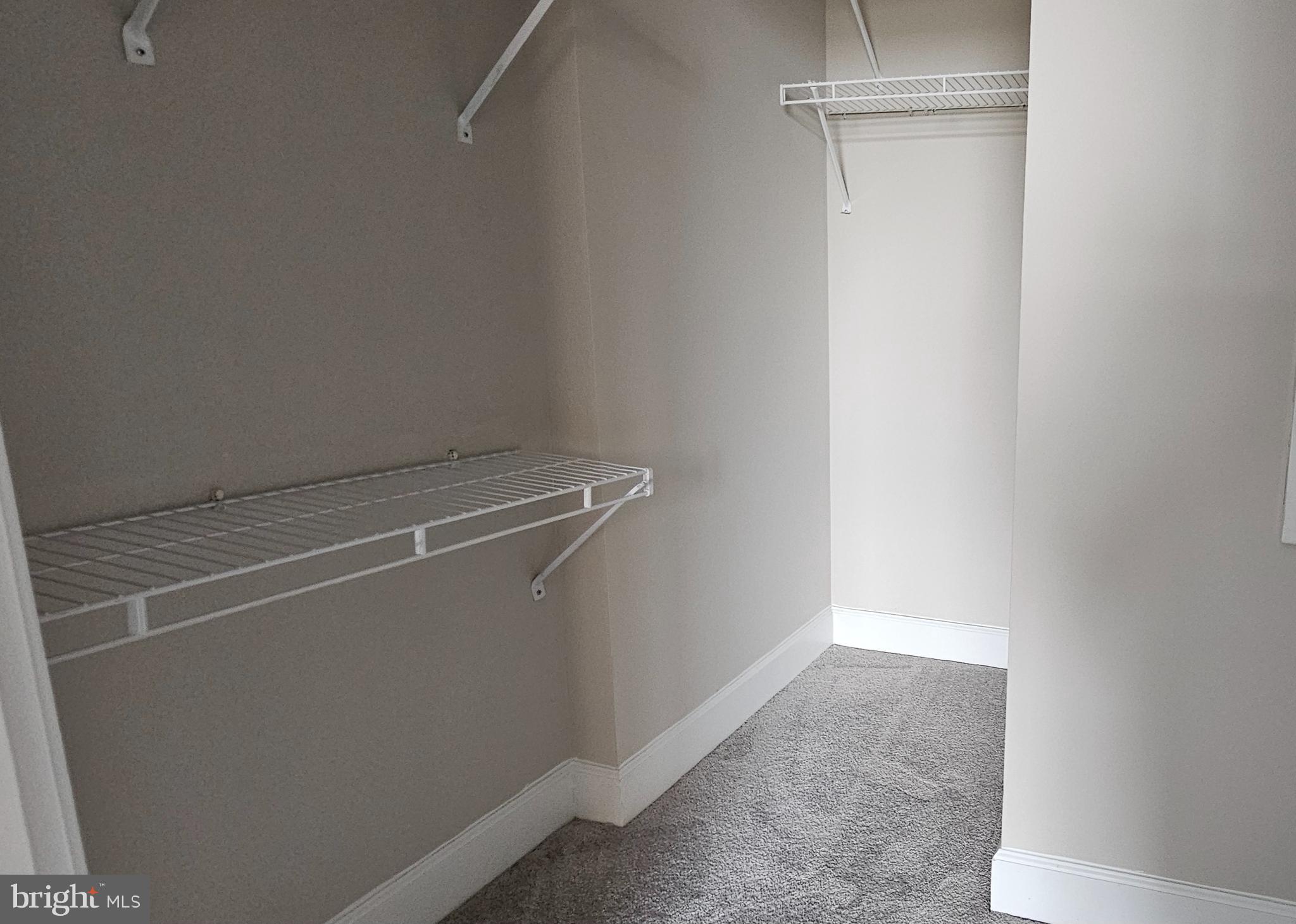 ECLIPSE ON CENTER PARK - Residential