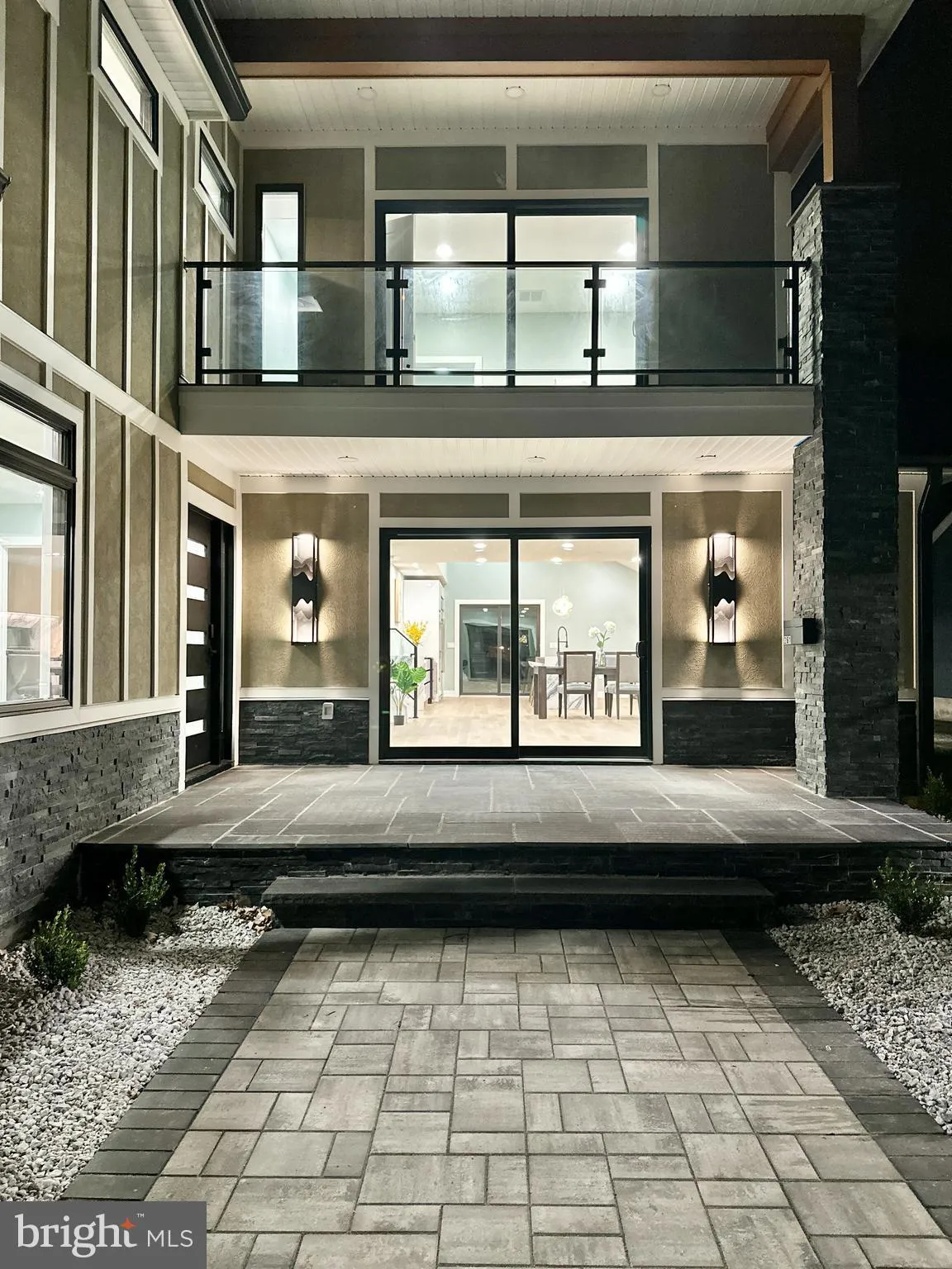 Princeton, New Jersey 08540, United States, 4 Bedrooms Bedrooms, ,4 BathroomsBathrooms,Residential,Contingent,215290