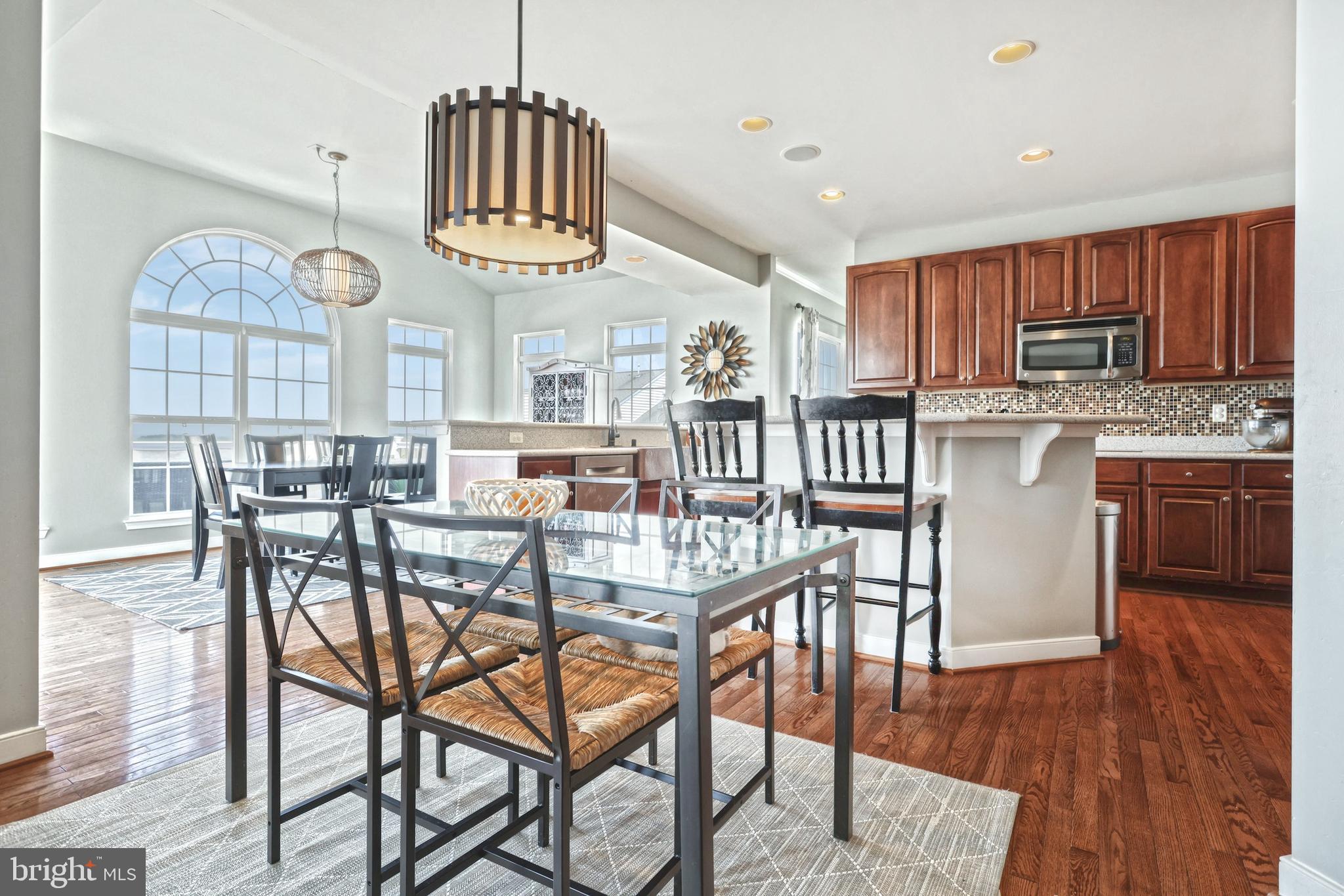 LOGANS RESERVE - Residential