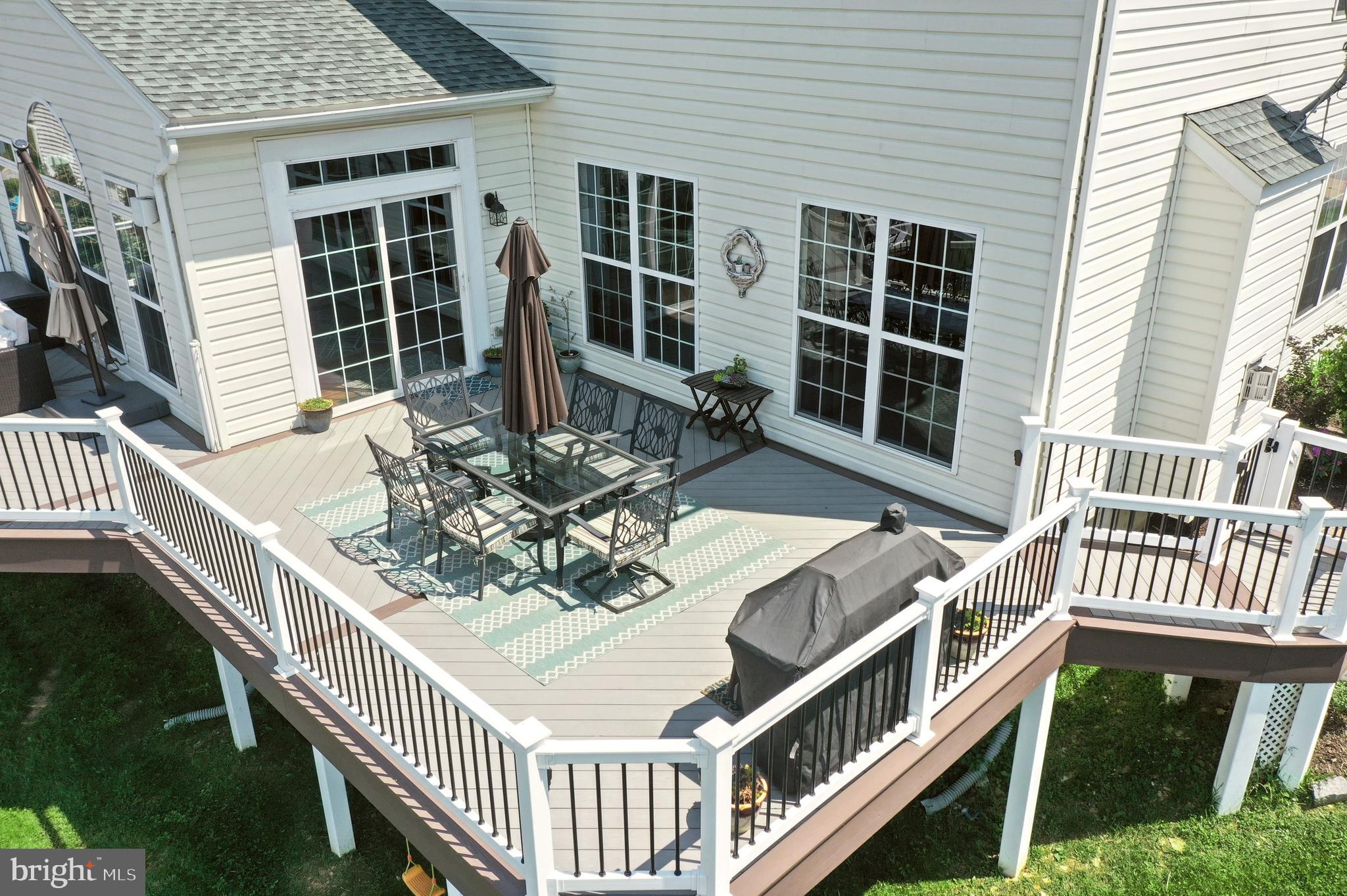 LOGANS RESERVE - Residential