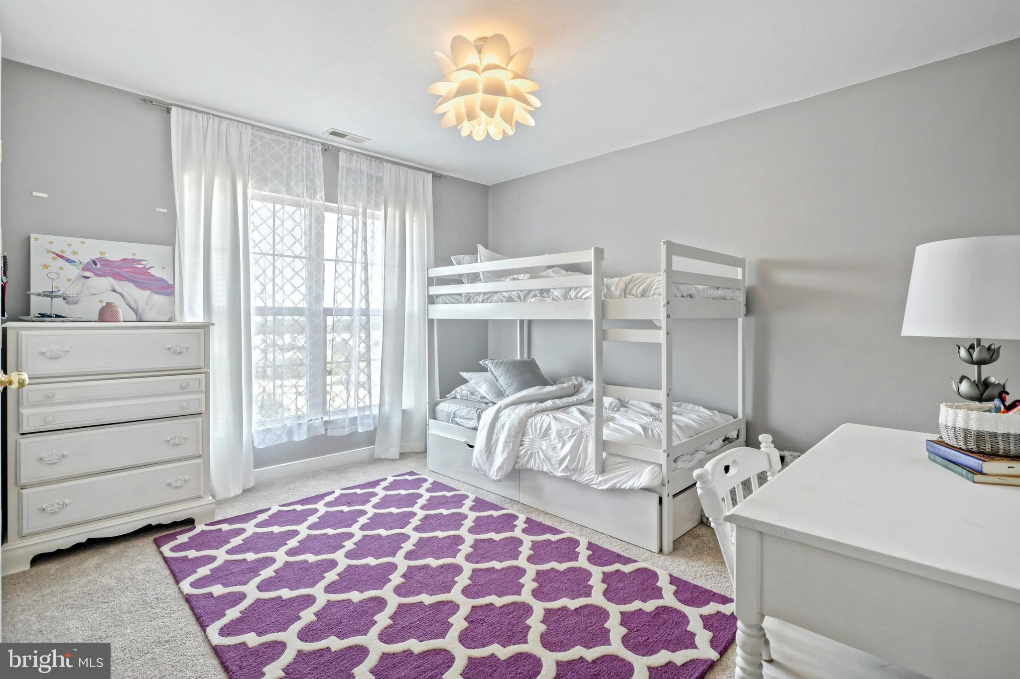 LOGANS RESERVE - Residential