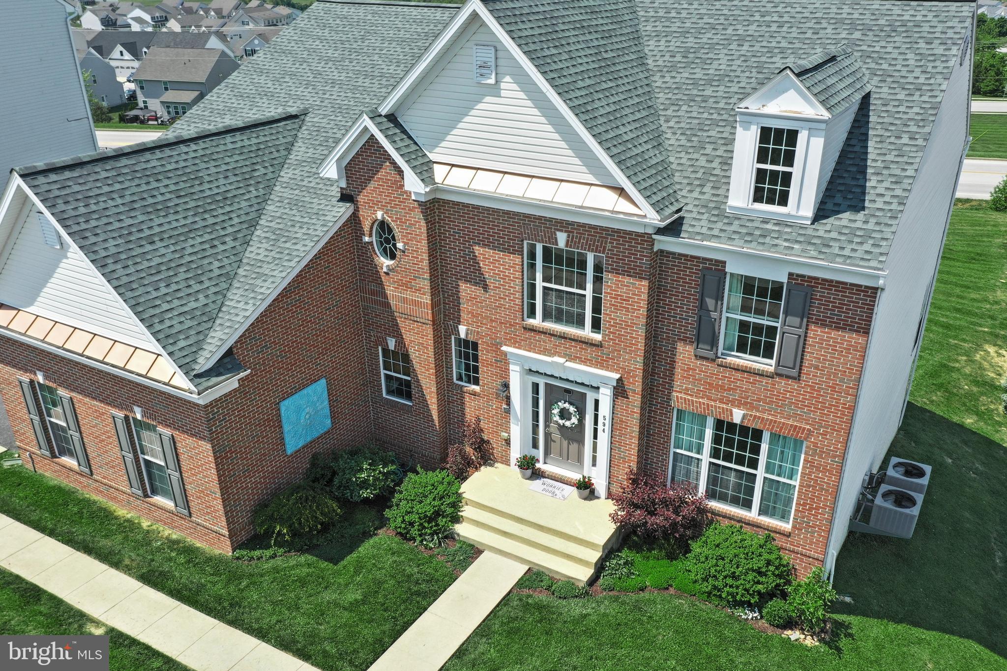 LOGANS RESERVE - Residential