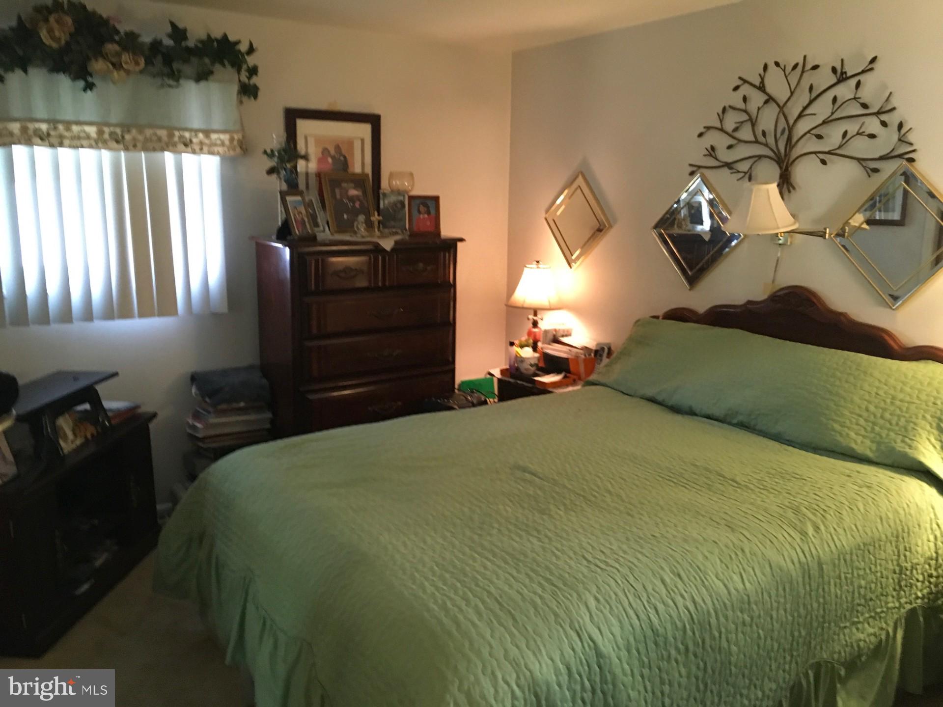 WELLS MANOR - Residential