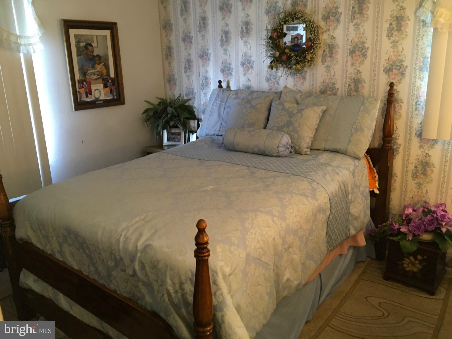 WELLS MANOR - Residential