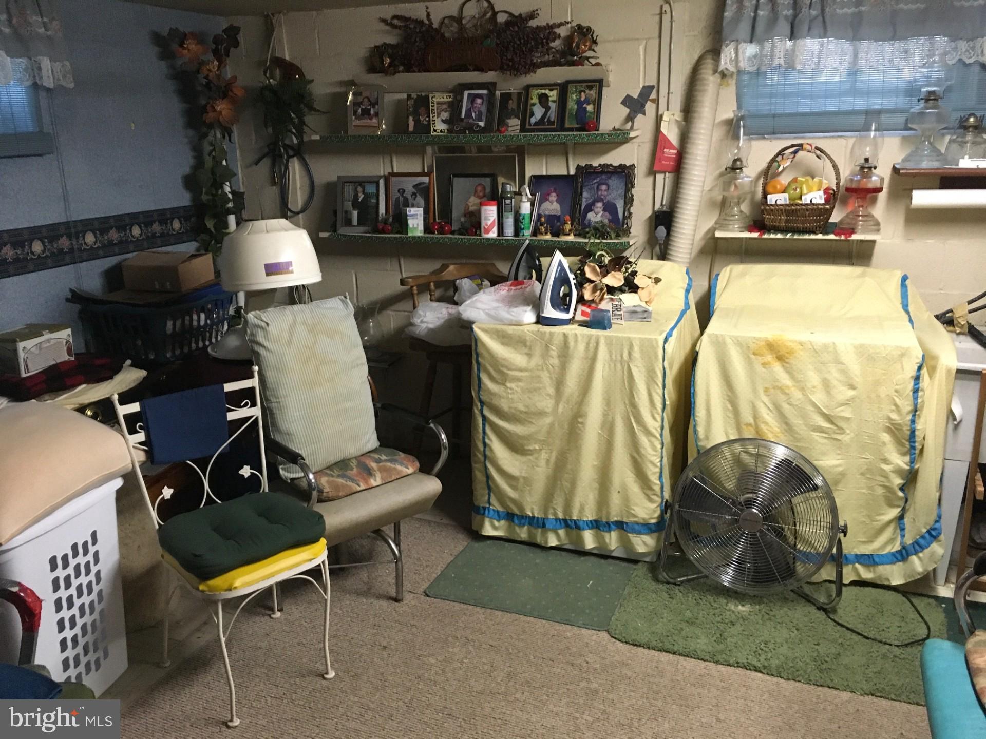 WELLS MANOR - Residential