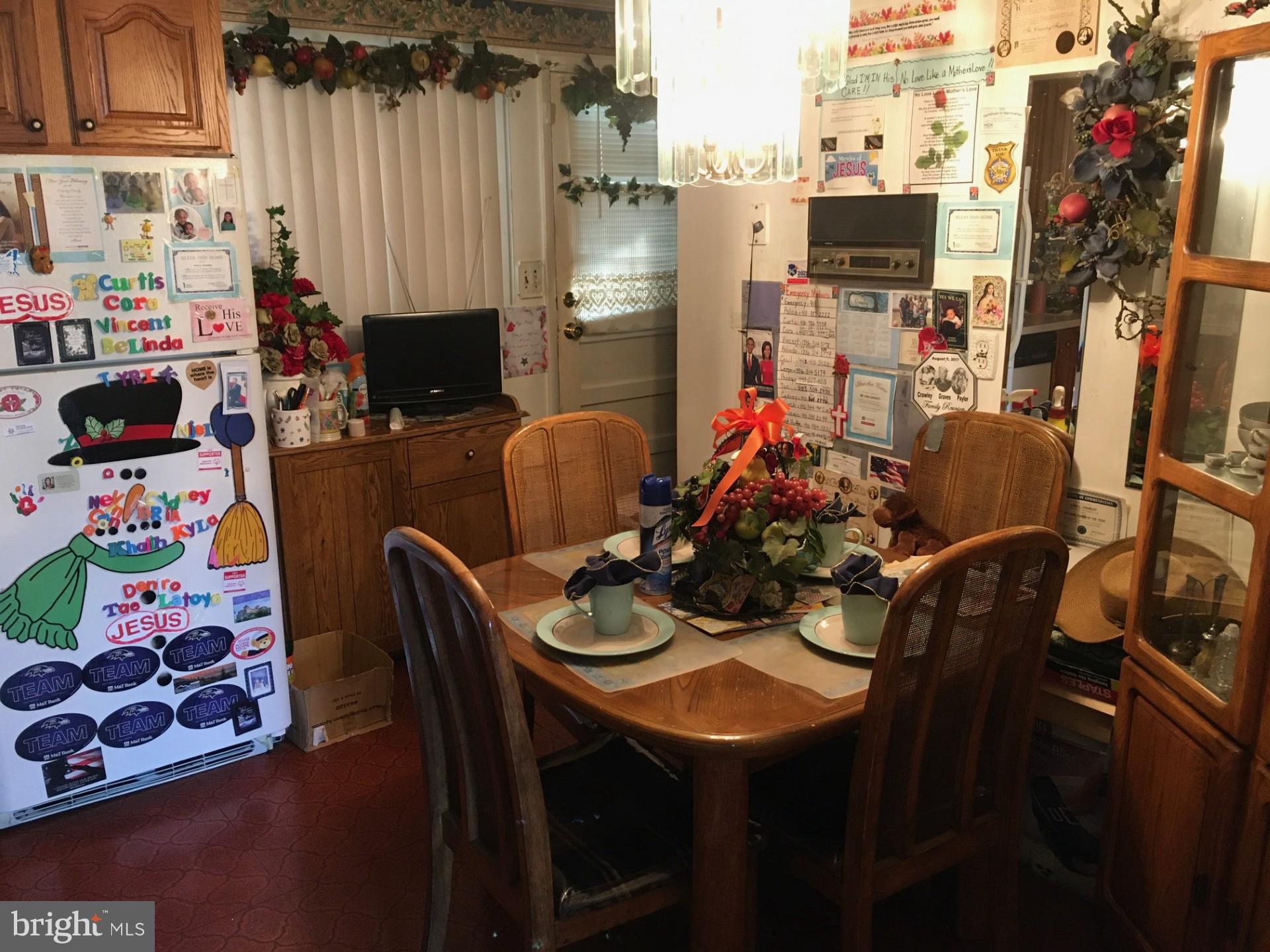 WELLS MANOR - Residential