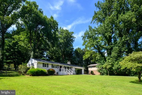 10782 W Crestview Lane, Laurel, MD 20723 - #: MDHW2072620