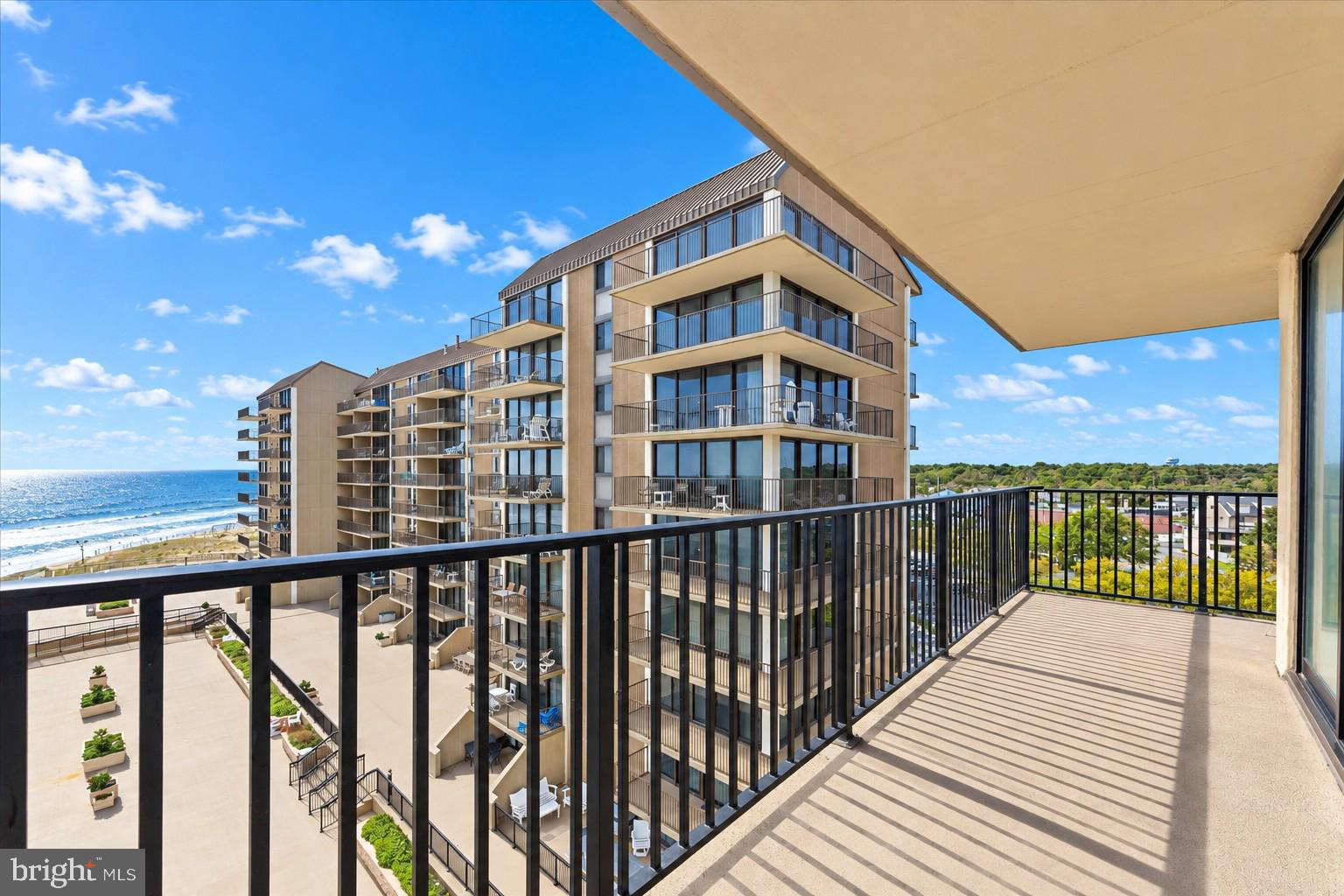 610 BRANDYWINE HOUSE