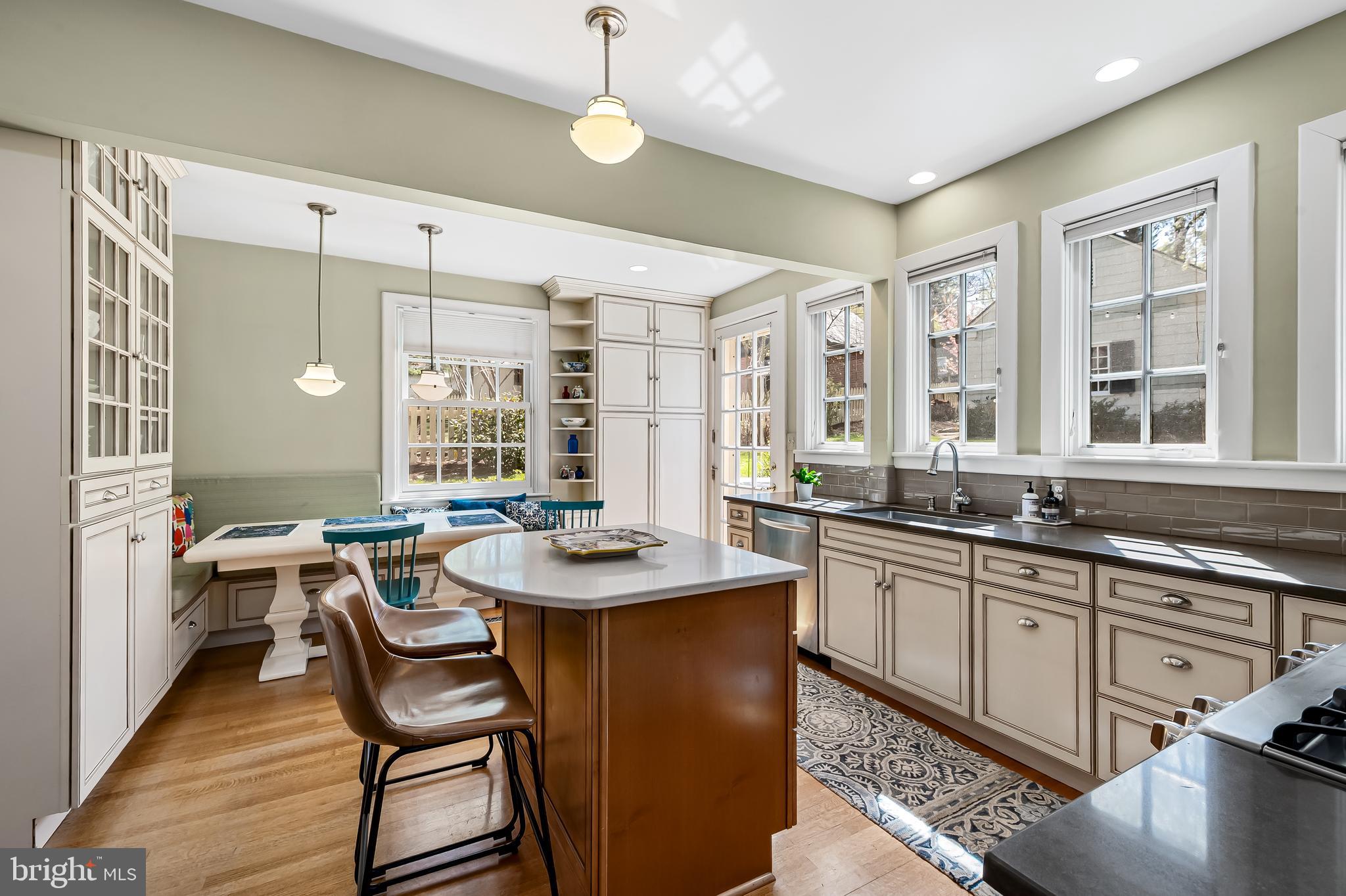 GREATER HOMELAND HISTORIC DISTRICT - Residential