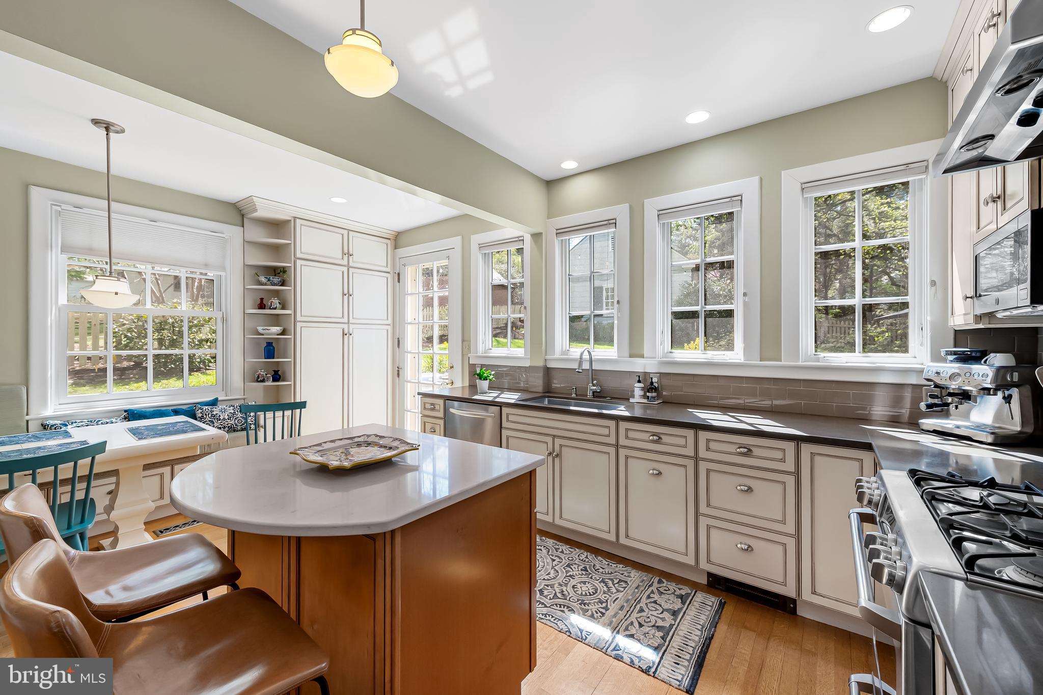 GREATER HOMELAND HISTORIC DISTRICT - Residential