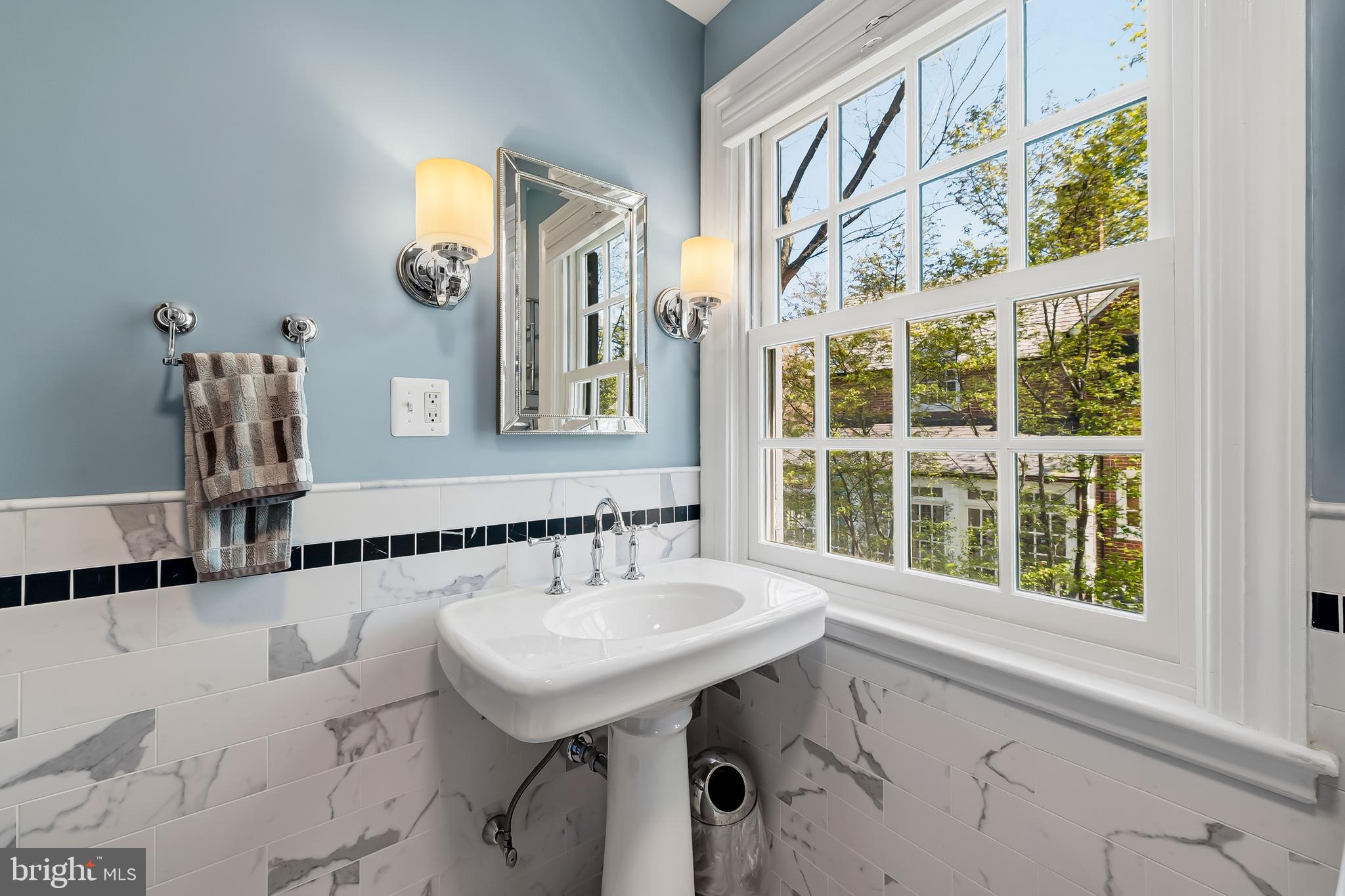 GREATER HOMELAND HISTORIC DISTRICT - Residential