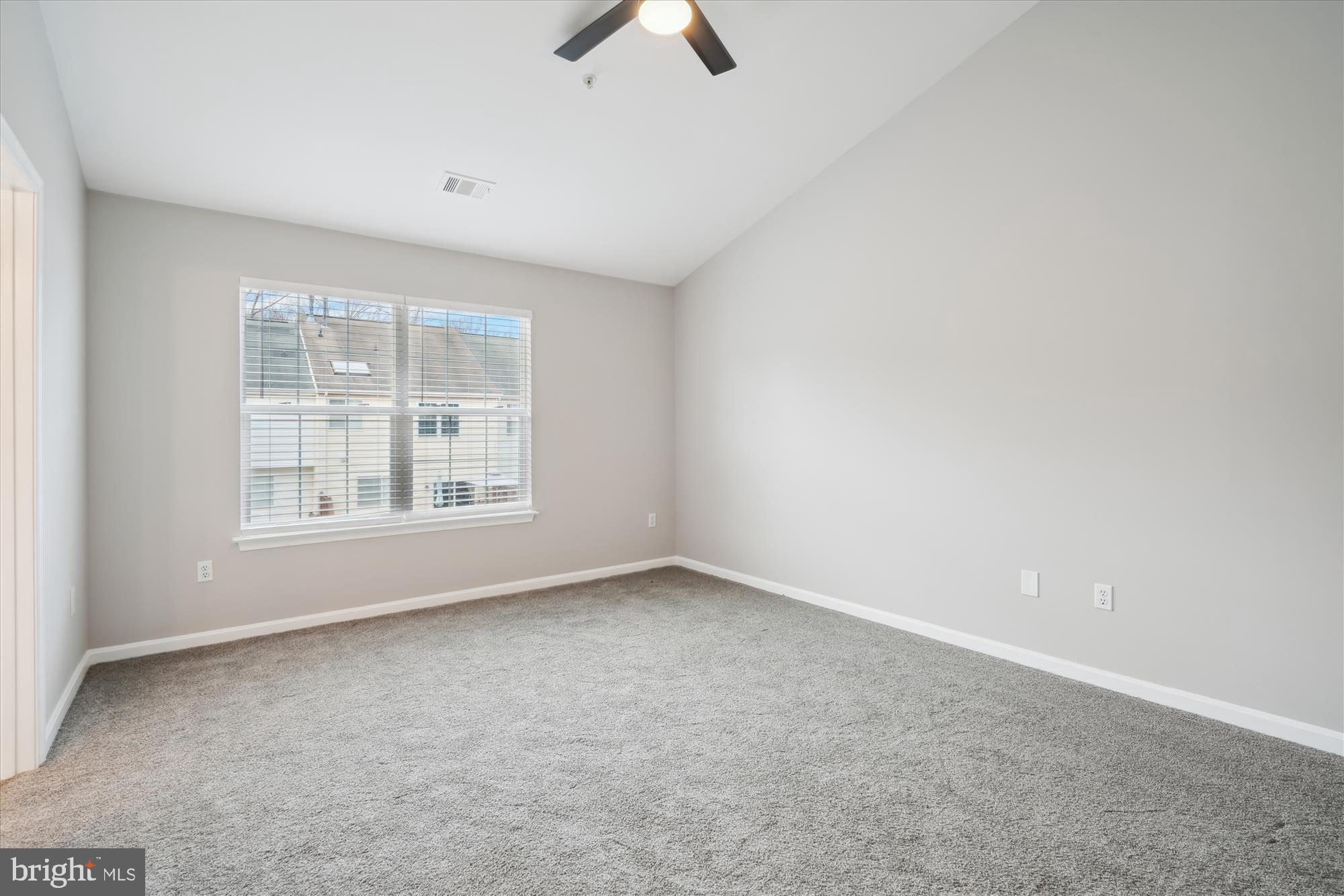 RUSSETT - Residential Lease