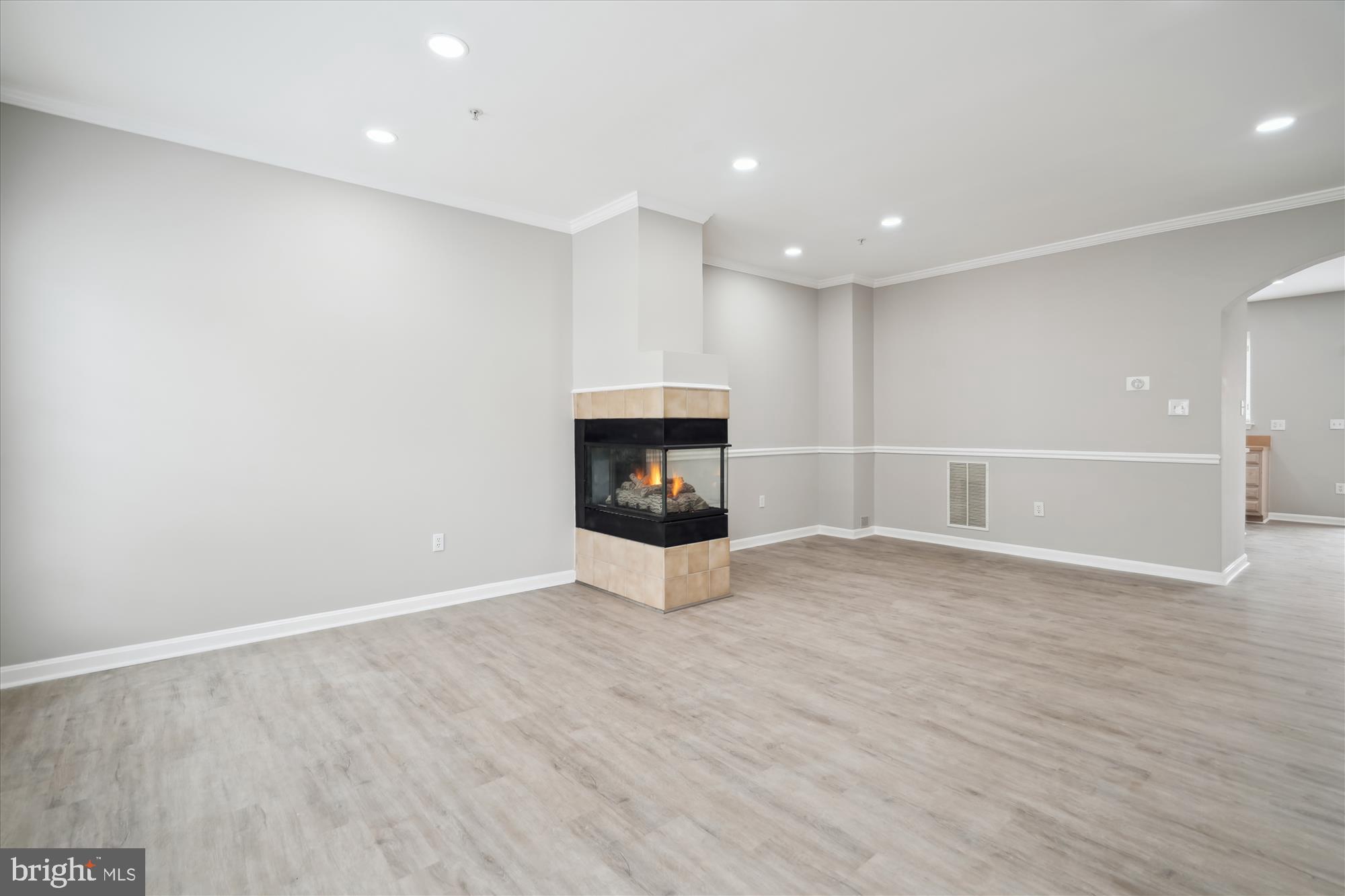 RUSSETT - Residential Lease