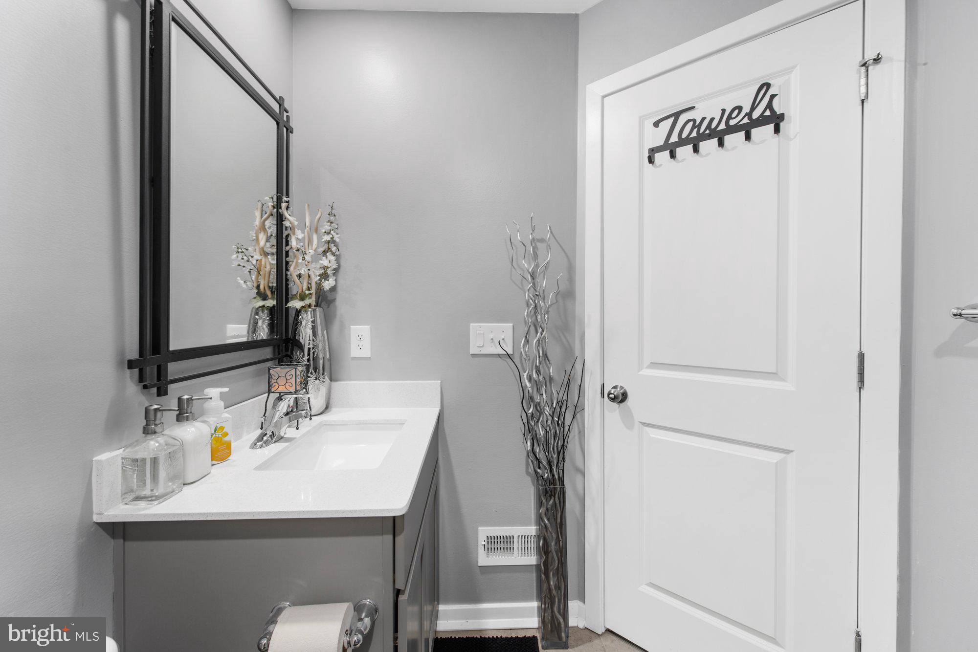 BROOKSIDE COURT AT UPPER SAUCON - Residential