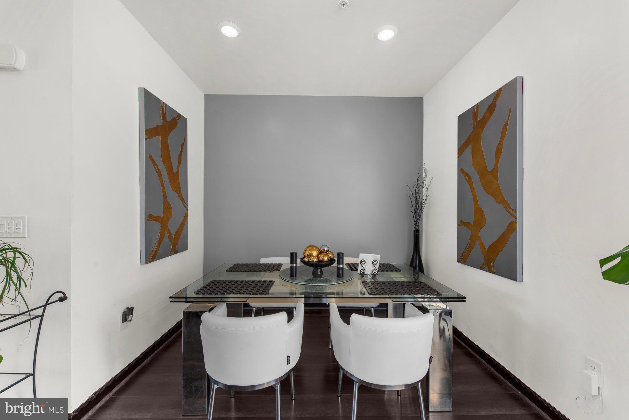 BROOKSIDE COURT AT UPPER SAUCON - Residential